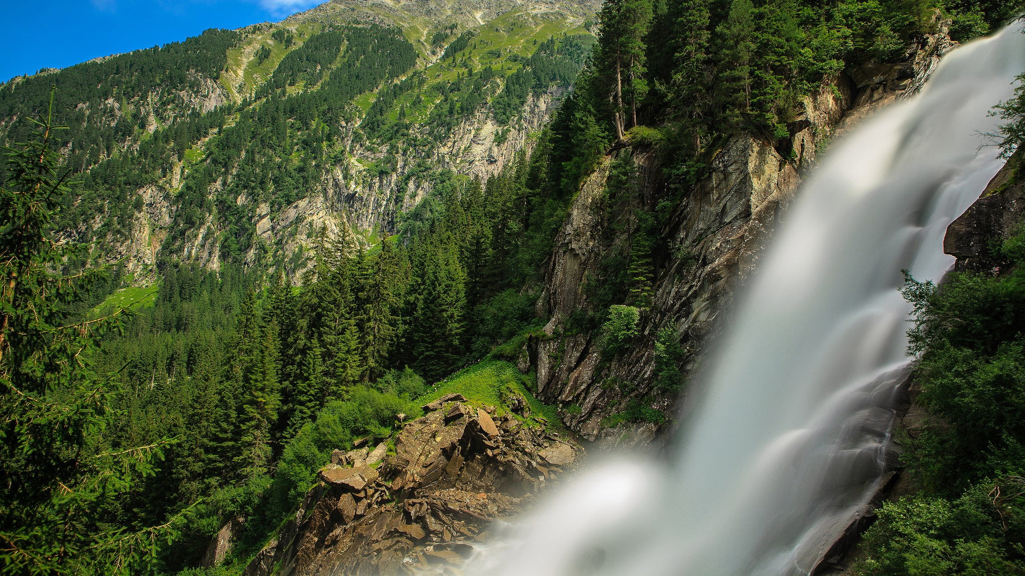 pc  nature beauty 2048x1152, scenics - nature, mountain range, no people, non-urban scene, green color, flowing water, water, outdoors, mountain, forest, HD Wallpaper