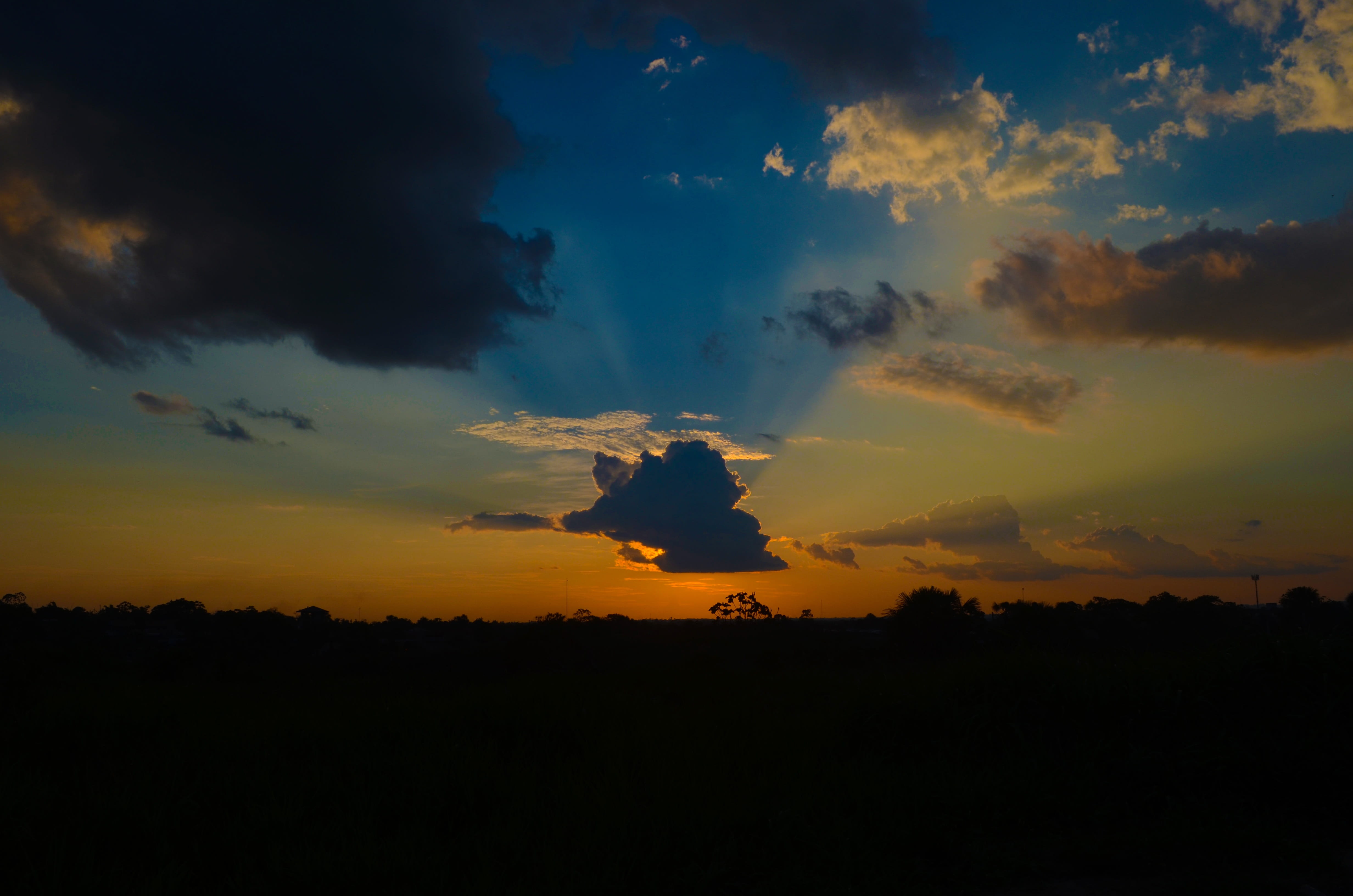 dramatic sky, loreto, land, victor ramos, dawn, natural, 4K, jungle, panoramic, tranquil scene, peaceful, horizon, tranquility, field, stillness, backlight, HD Wallpaper