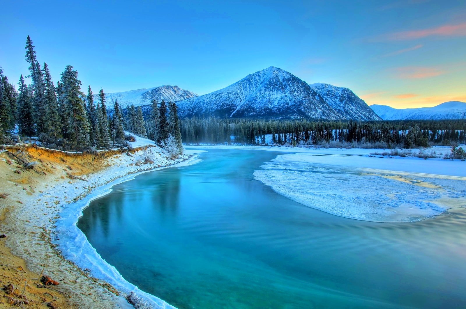 non-urban scene, mountain, mountains, lake, snowcapped mountain, scenics - nature, cold temperature, outdoors, snow, turquoise colored, winter, Canada, HD Wallpaper