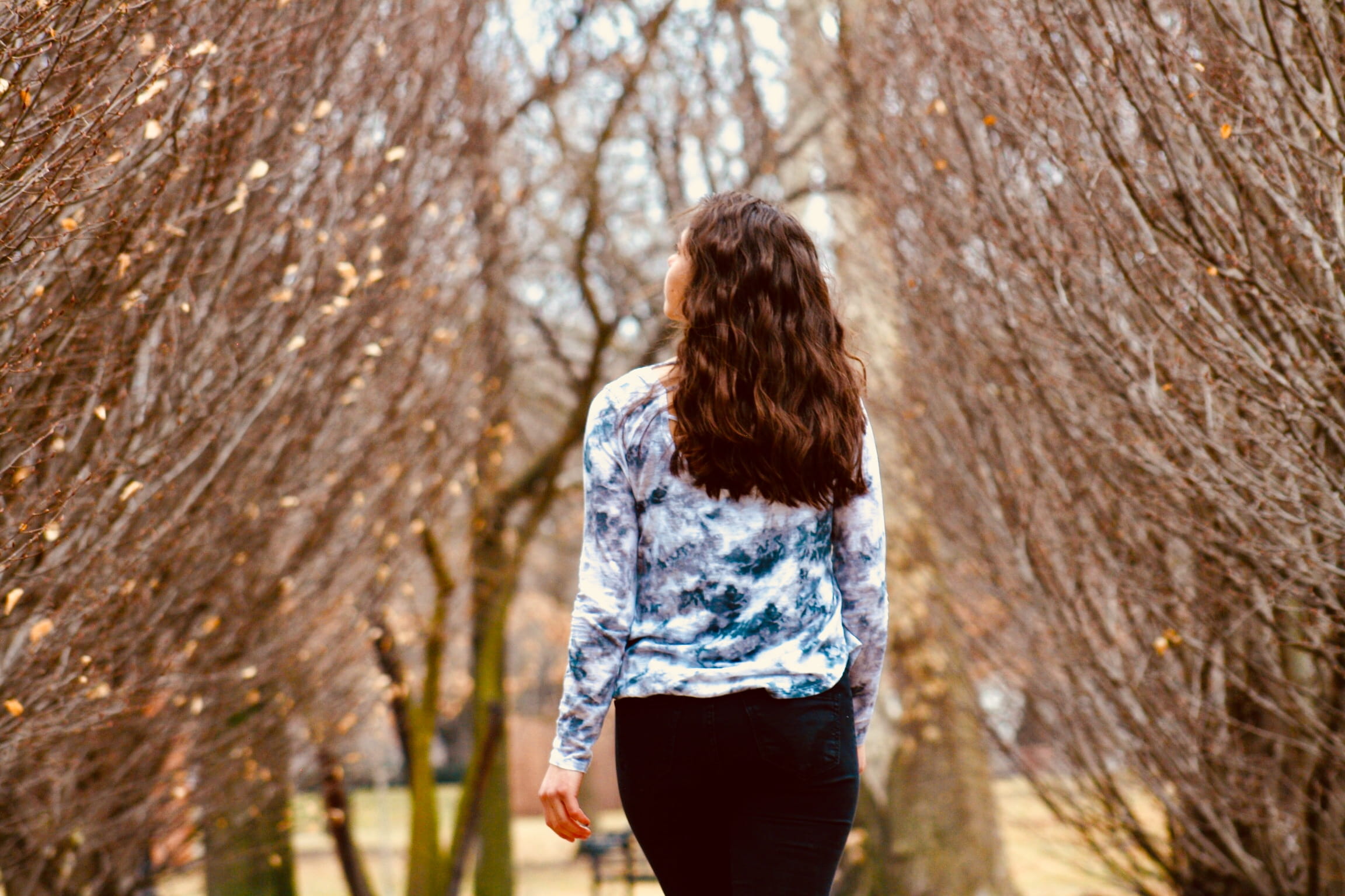 woodland, hairstyle, young adult, wear, tree, standing, wood, long hair, forest, outdoors, three quarter length, light, summer, plant, casual clothing, HD Wallpaper
