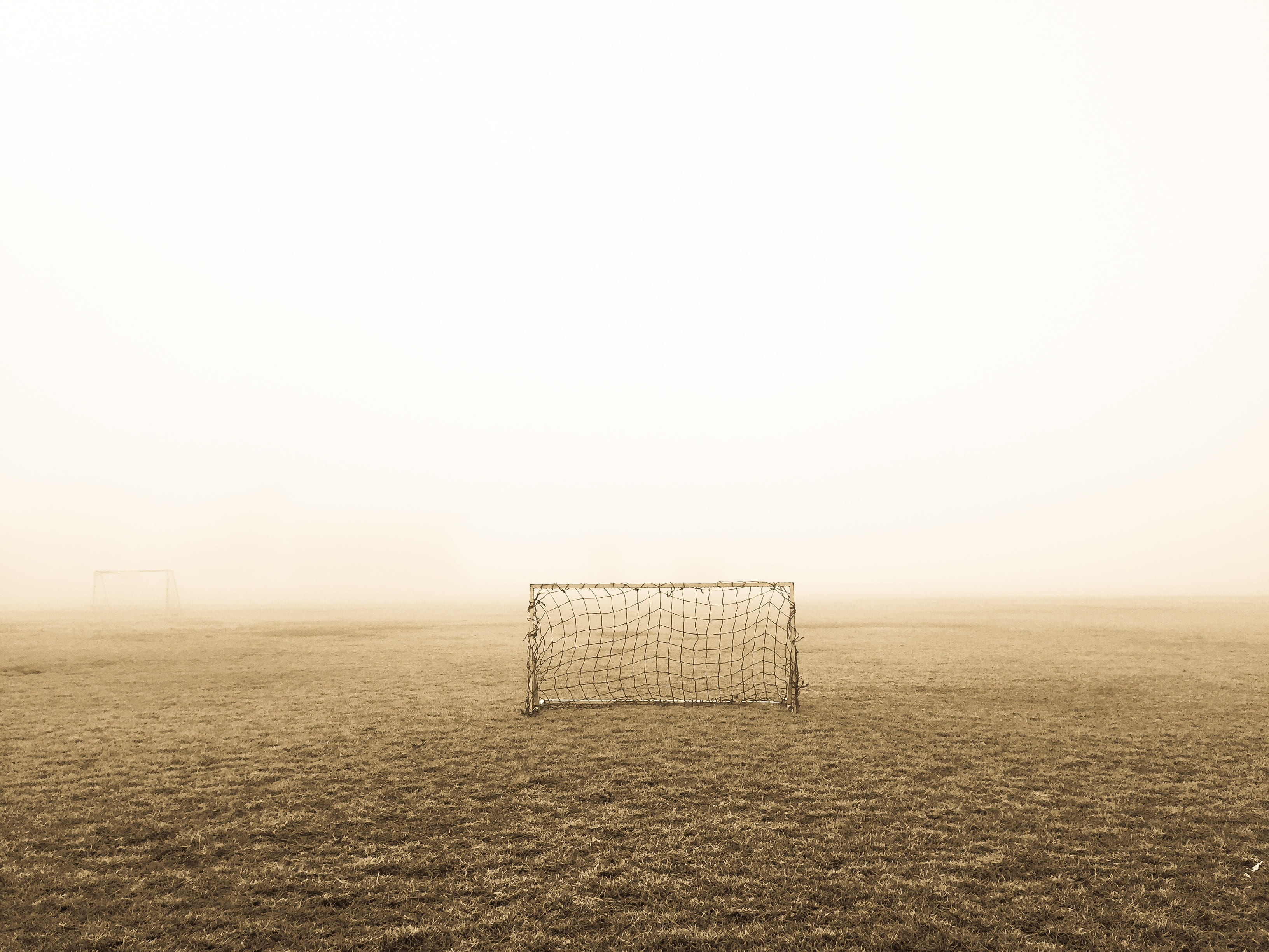 sky, no people, tranquility, nature, mist, landscape, net, copy space, land, fog, brown, sports field, 2K, rural scene, farm, absence, outdoors, deserted, HD Wallpaper