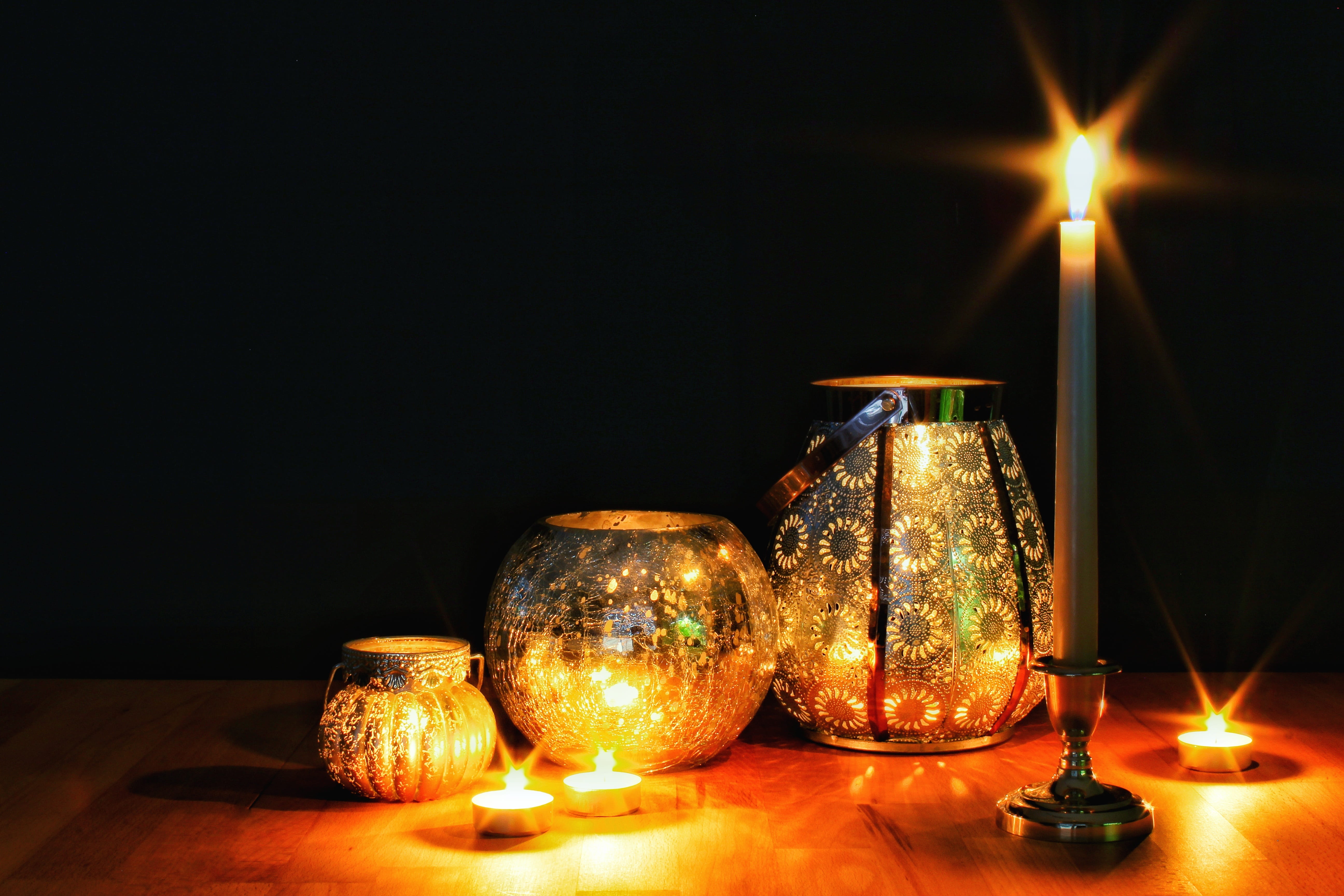 candlelight, table decoration, celebration, decoration, cozy, light, no people, copy space, lighting equipment, christmas ornament, burning, still life, HD Wallpaper