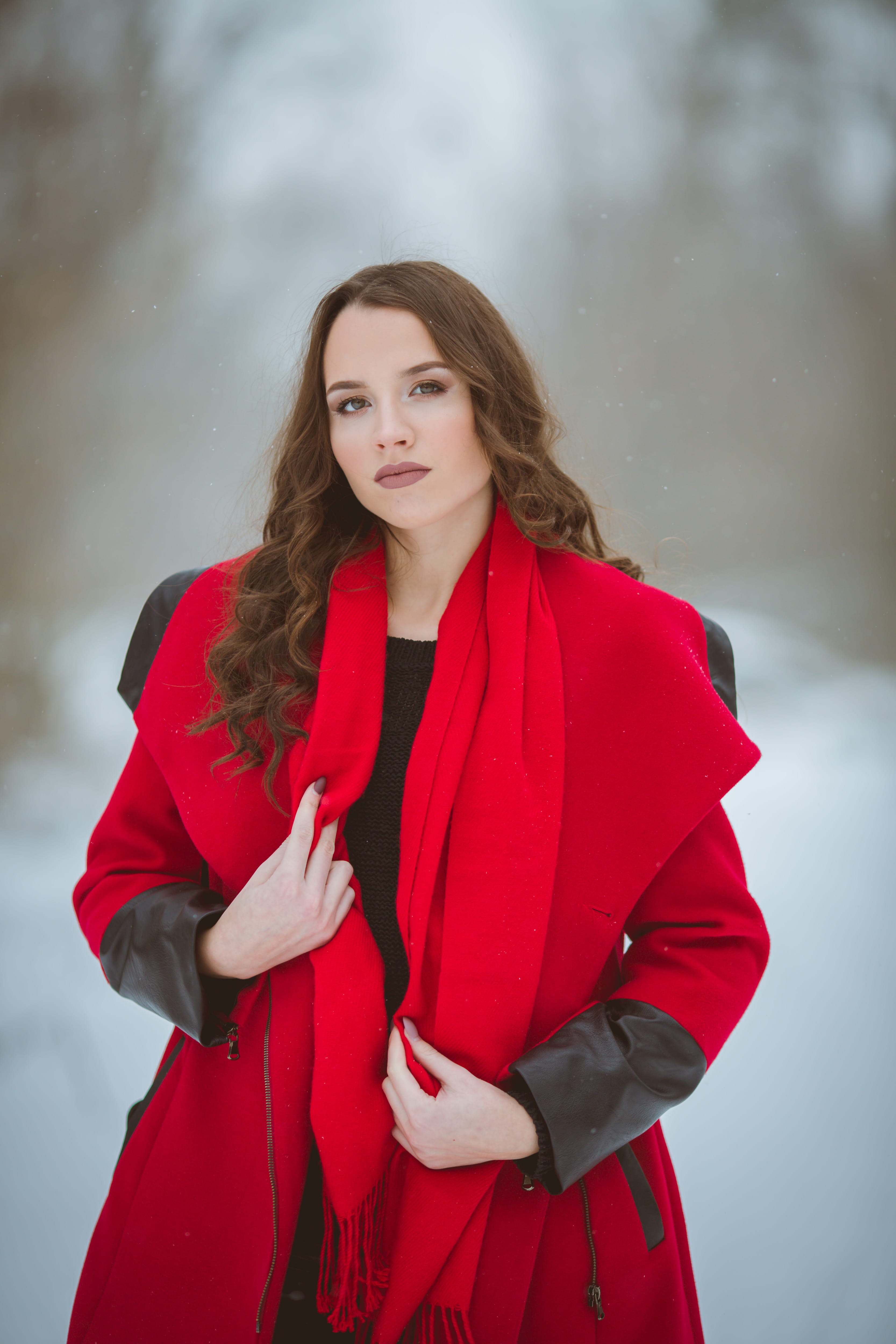 coat, long sleeve, snowing, extreme weather, human, canon 70-200mm, young adult, snow, hairstyle, front view, winter, women, apparel, face, clothing, portrait, Phone HD Wallpaper