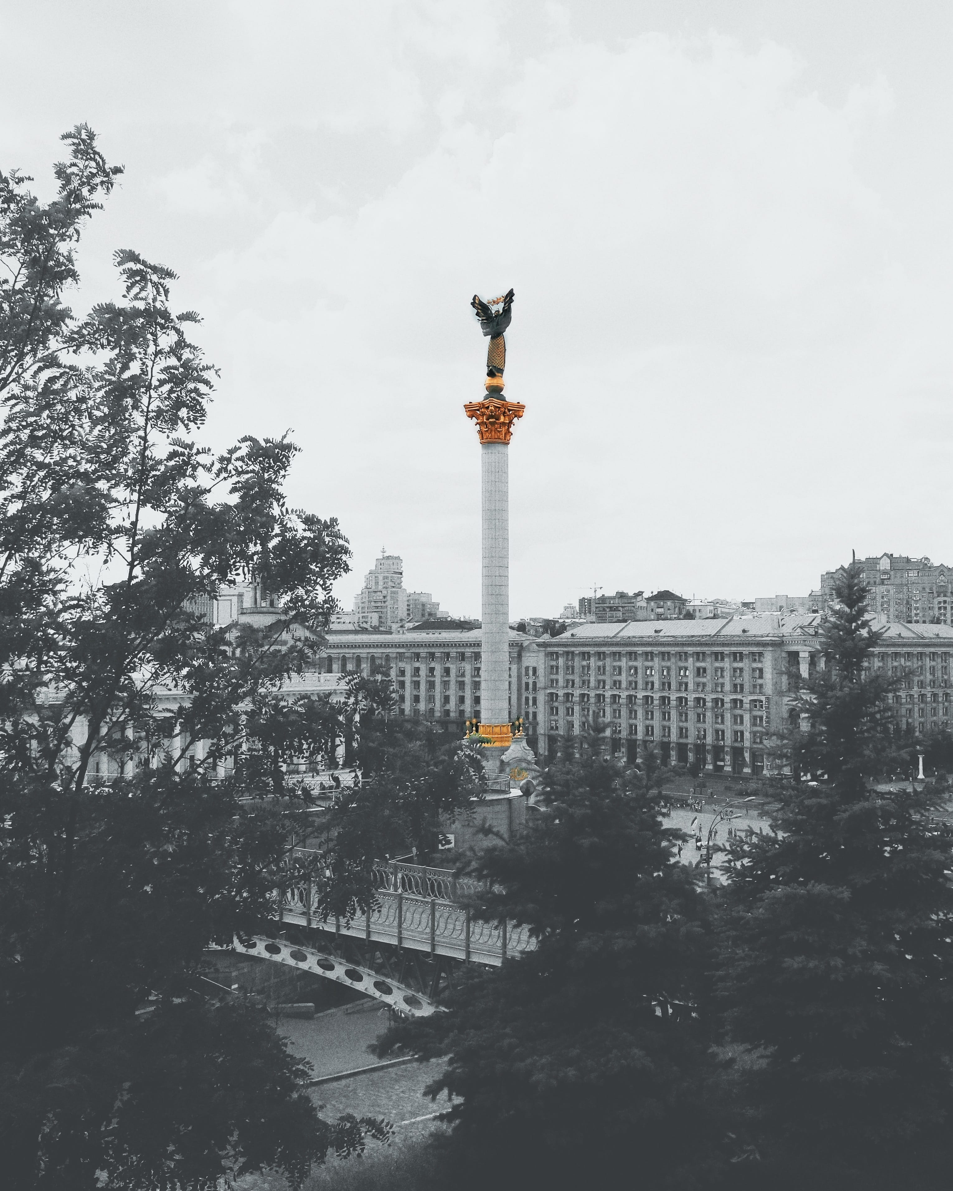 nature, architecture, city, tall - high, ukraine, kiev, travel, tree, plant, history, maidan, urban, built structure, the past, street, outdoors, 2K, architectural column, Phone HD Wallpaper