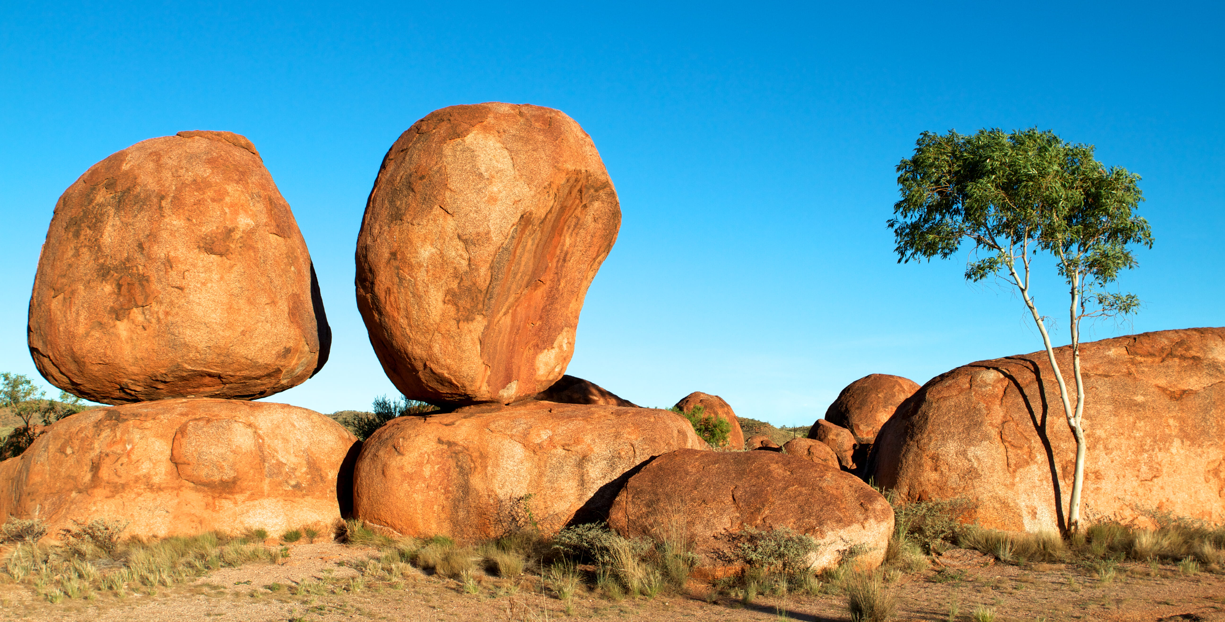 semi-arid, summer, desert, eroded, scenics - nature, warumungu, clear sky, blue, food, field, australia, 5K, environment, landscape, outback, non-urban scene, HD Wallpaper