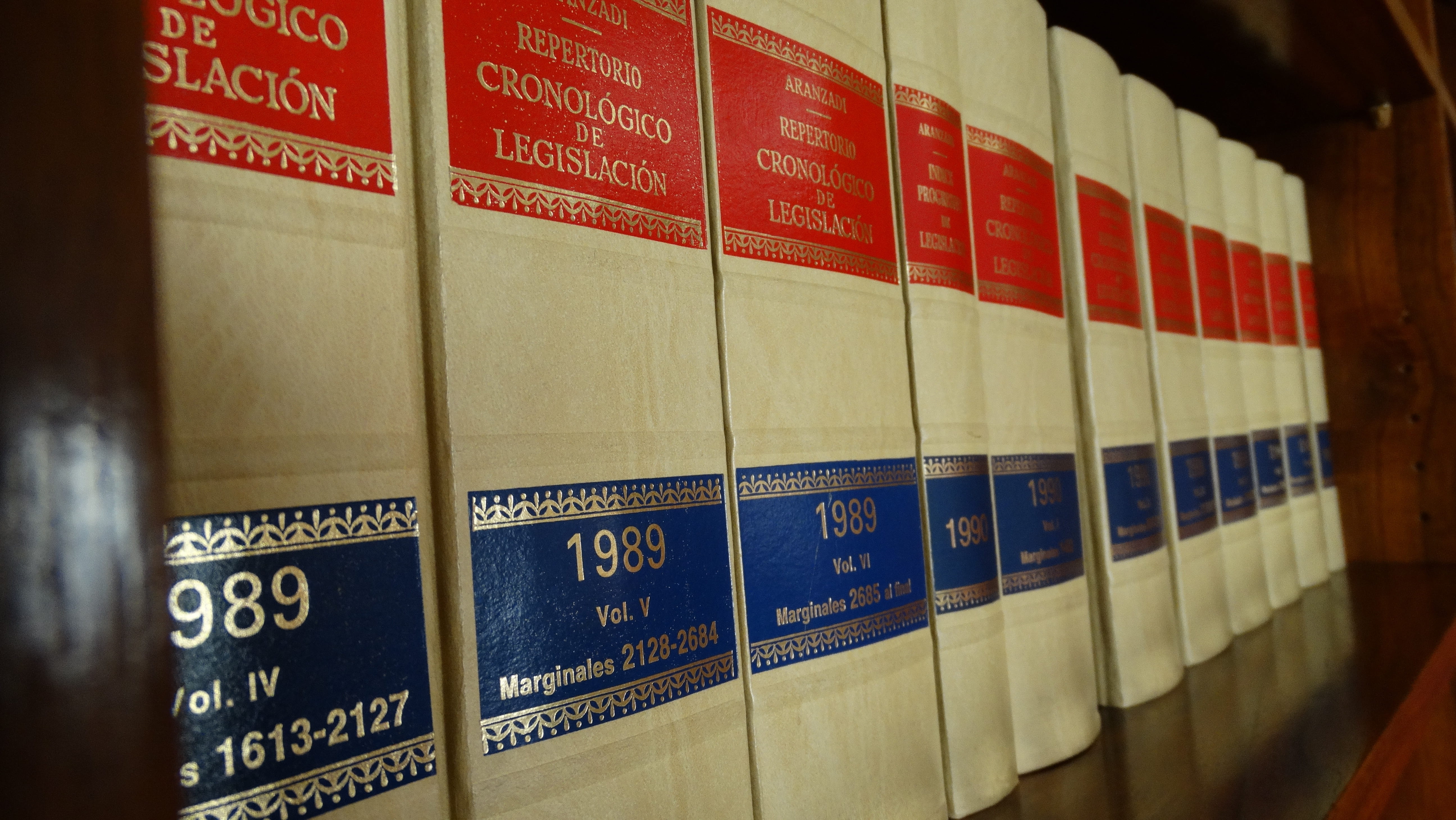 no people, order, indoors, publication, shelf, corporate business, law, data, bookshop, legislation, in a row, business, communication, sign, 5K, education, HD Wallpaper
