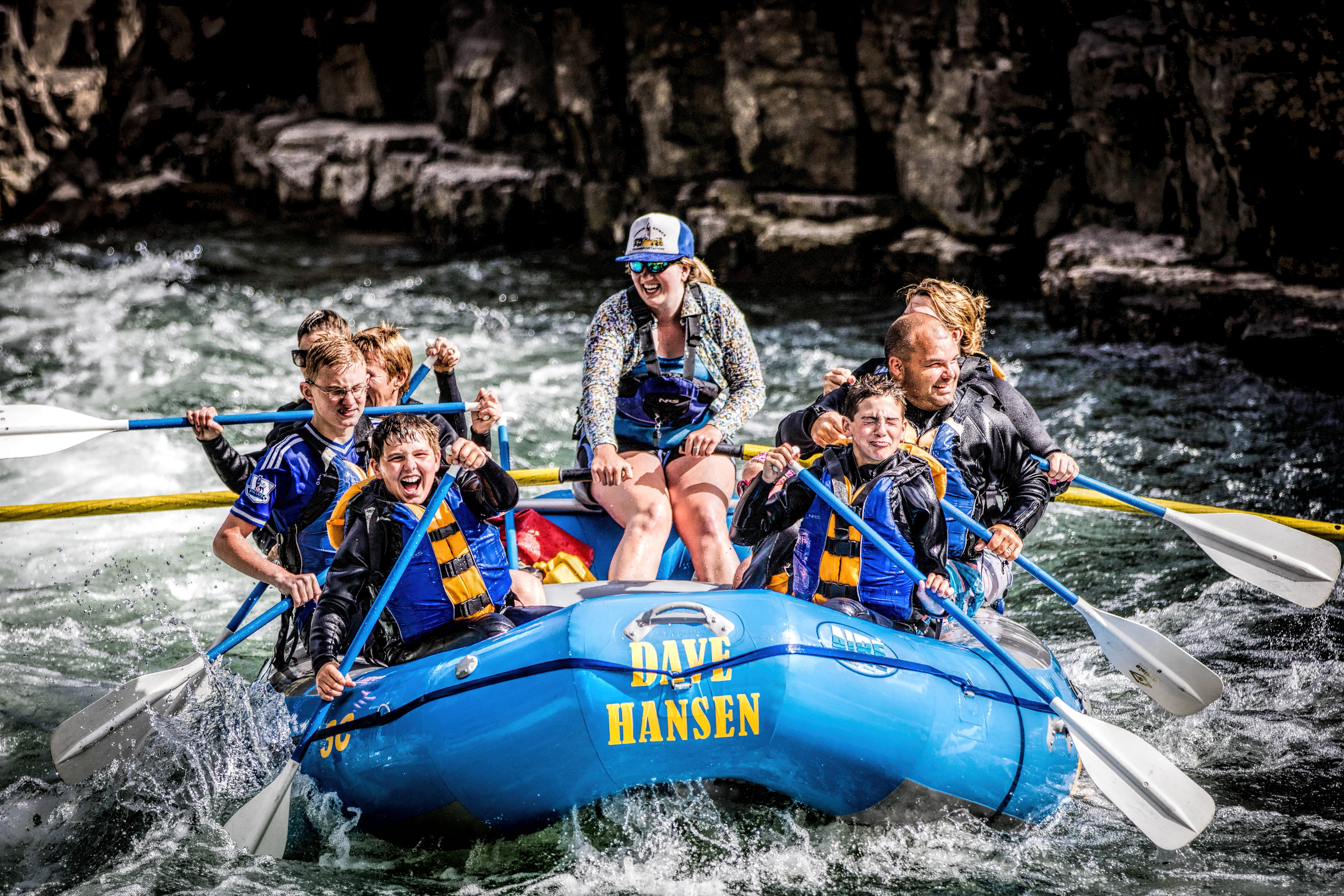 trip, water, men, transportation, togetherness, wyoming, adult, inflatable, happiness, group, oar, outdoors, aquatic sport, cliff, blue, males, positive emotion, HD Wallpaper