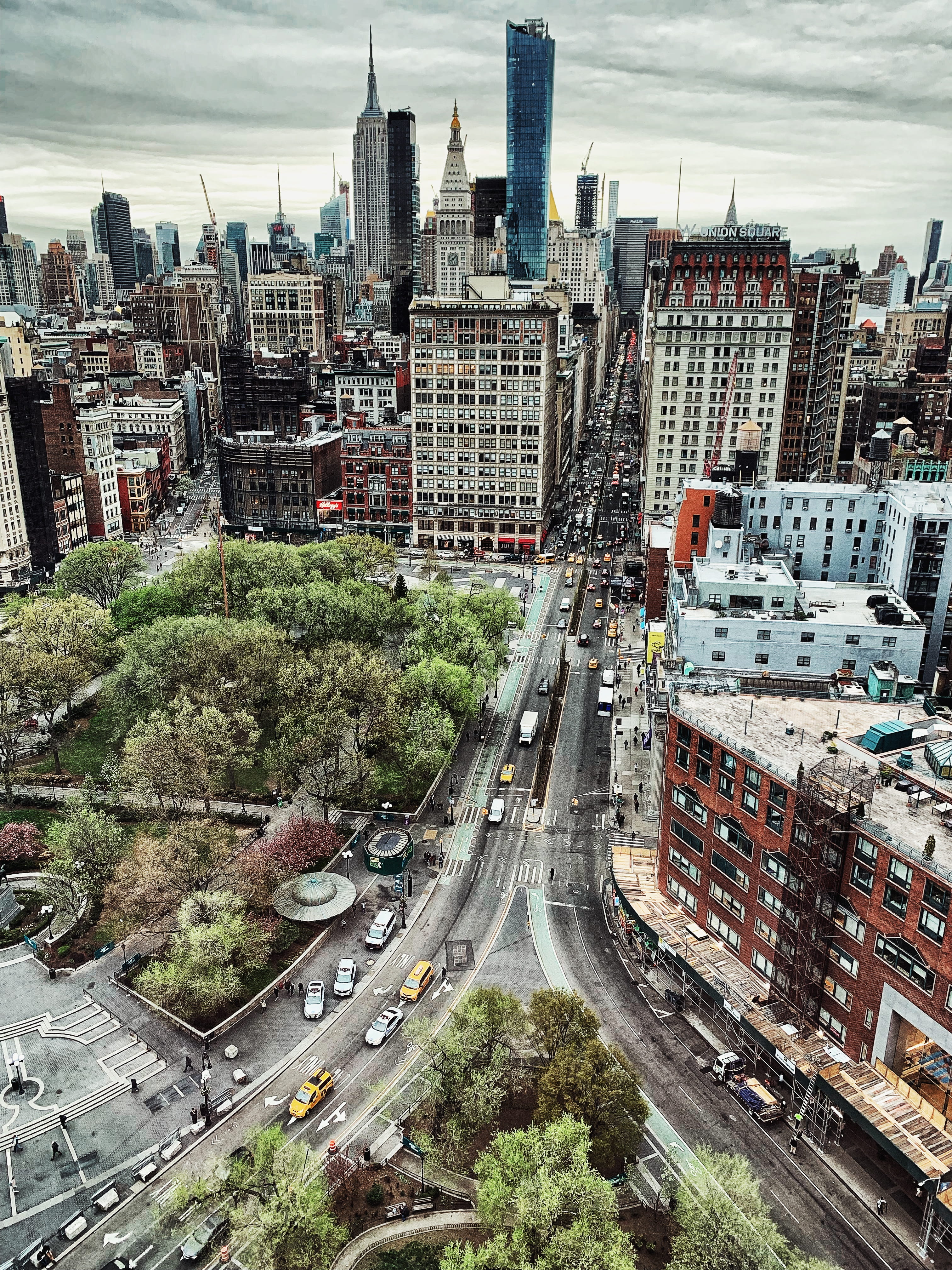 intersection, road, no people, new york, bridge, united states, city street, building, cityscape, financial district, residential district, metropolis, Phone HD Wallpaper
