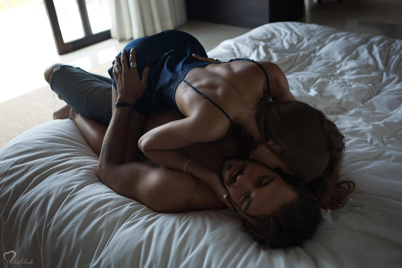 bed, couple, Valenti Vitel, 720P, Valentina Grishko, HD Wallpaper