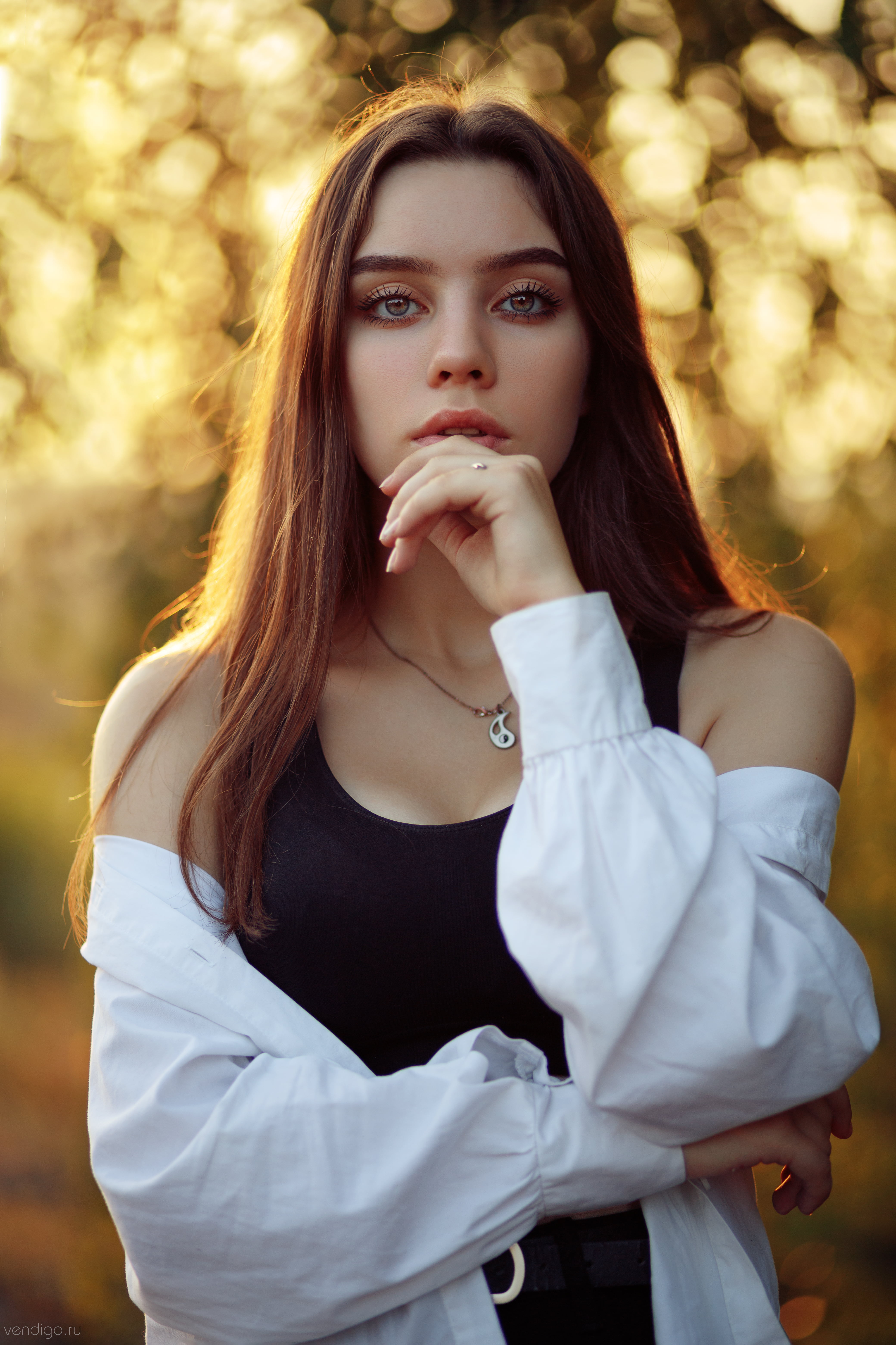 portrait display, depth of field, outdoors, looking at viewer, open shirt, shirt, brunette, women, women outdoors, Evgeniy Bulatov, model, parted lips, Phone HD Wallpaper