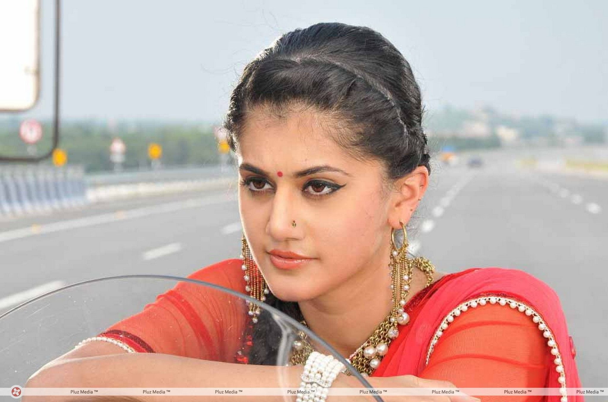 model, babe, 1080P, bollywood, tapsee, actress, HD Wallpaper