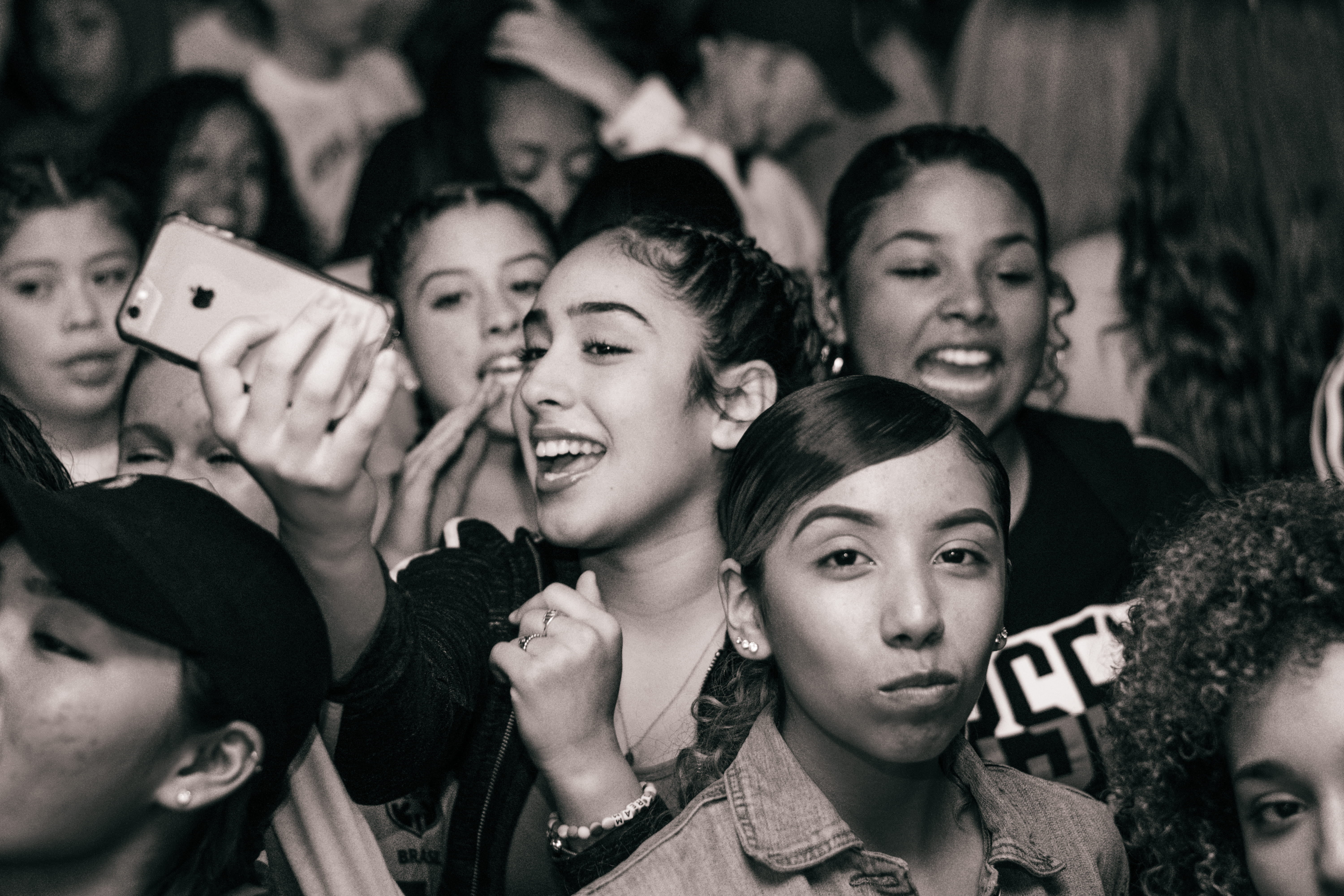 group of people, gathering, young women, group together, arts culture and entertainment, fans, leisure activity, public, music, focus on foreground, togetherness, HD Wallpaper