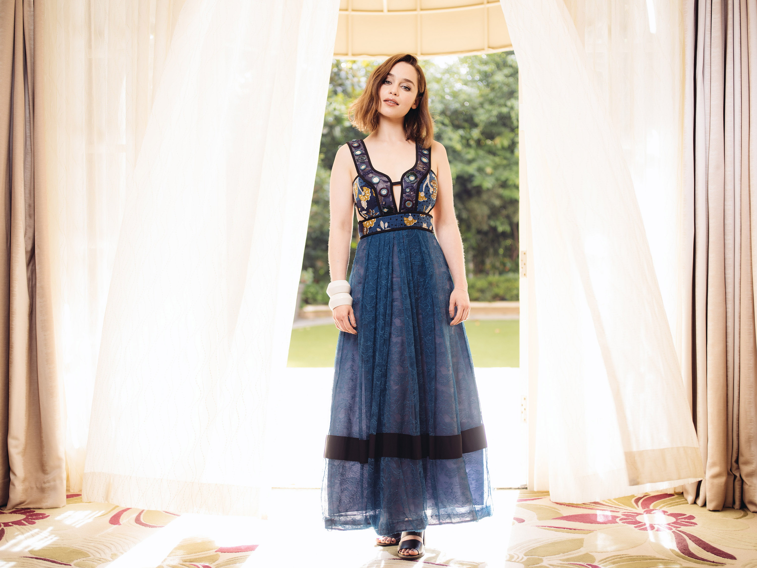 blue dress, 2K, women, Emilia Clarke, actress, HD Wallpaper
