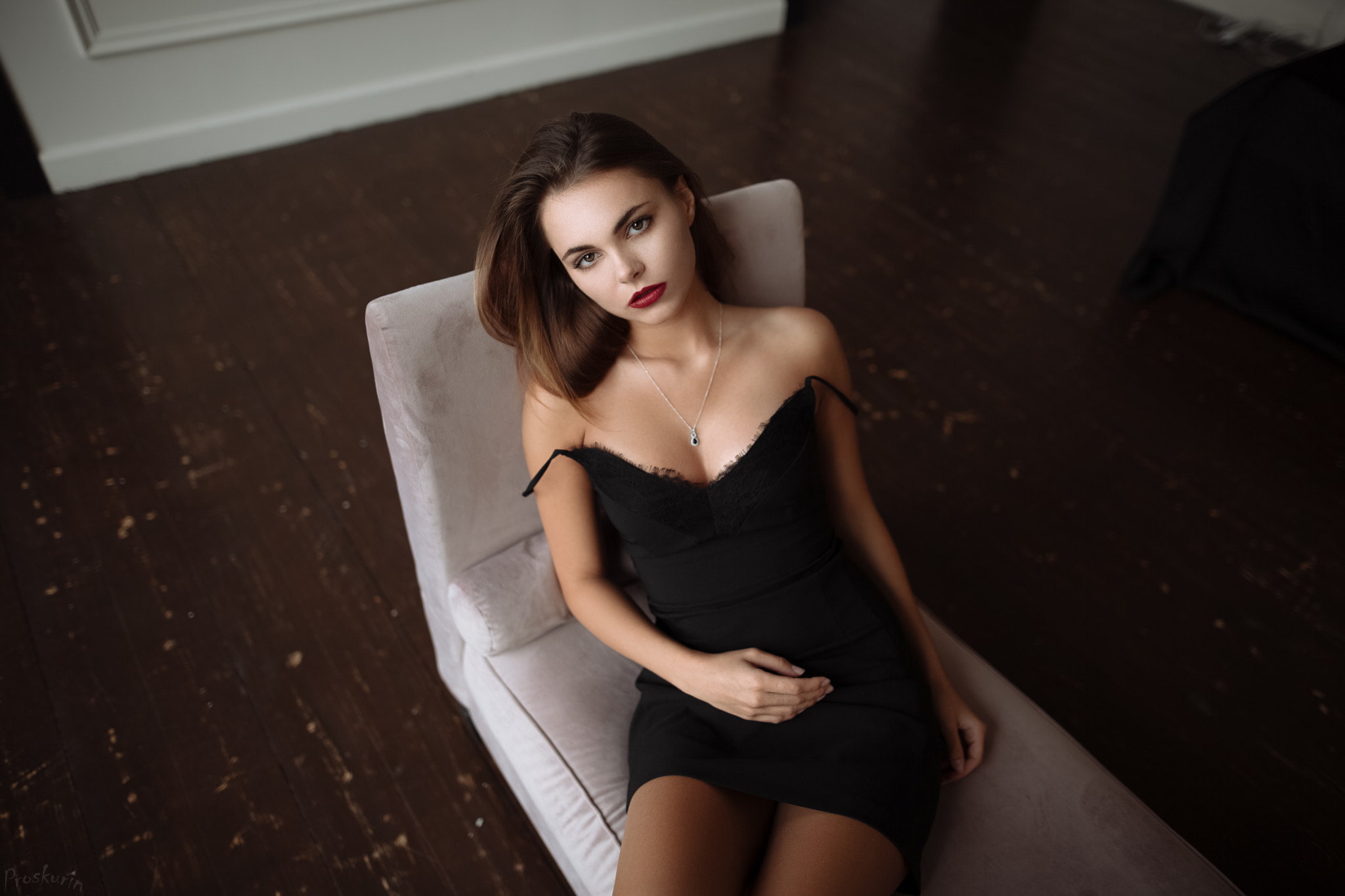 red lipstick, indoors, three quarter length, hair, necklace, portrait, hairstyle, young adult, one person, sitting, front view, beautiful woman, 1080P, HD Wallpaper