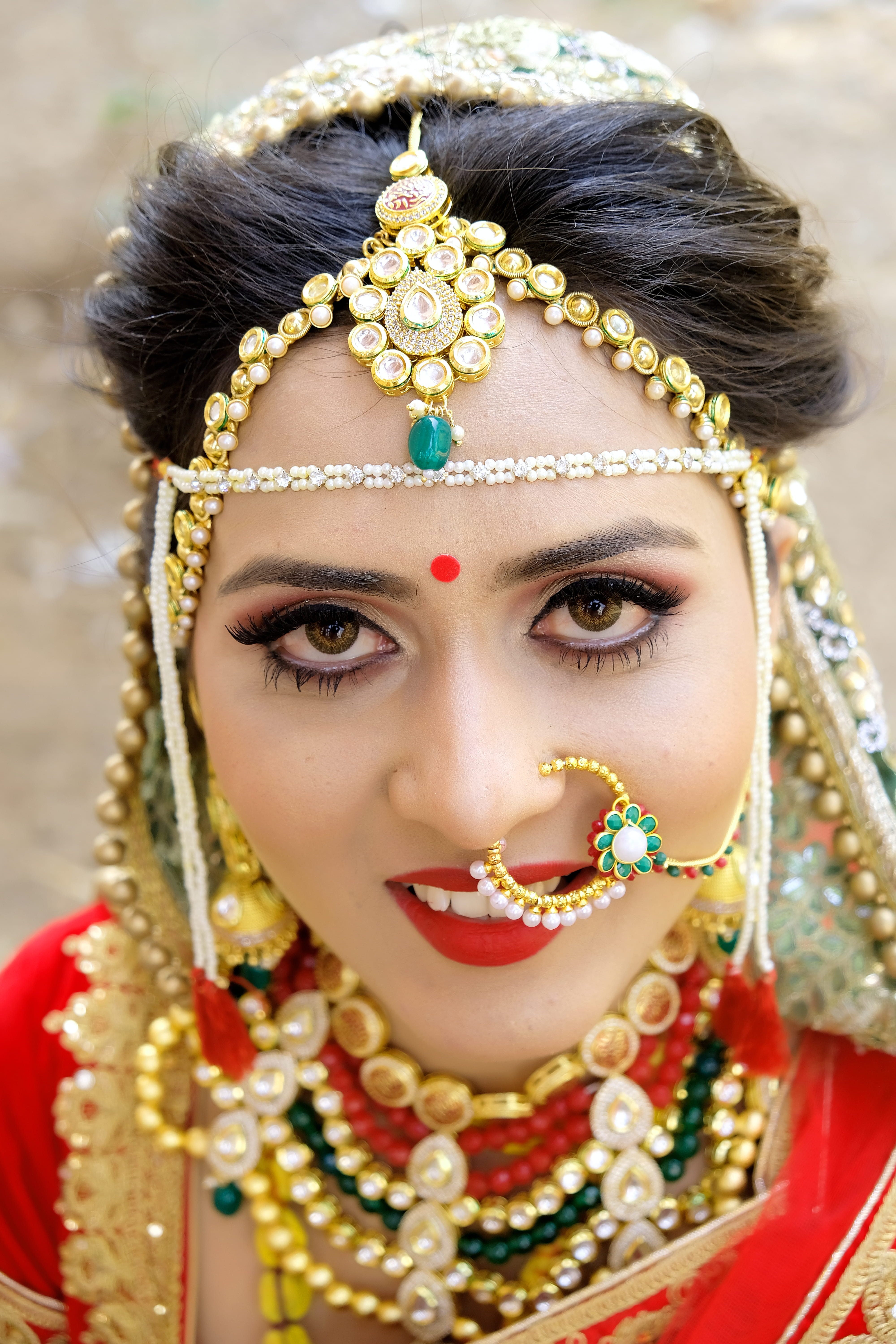 adult, make-up, girl, beautiful woman, gems, 5K, fashion, style, indoors, marriage, photoshoot, hairstyle, jewelry, bride, lady, looking at camera, women, Phone HD Wallpaper