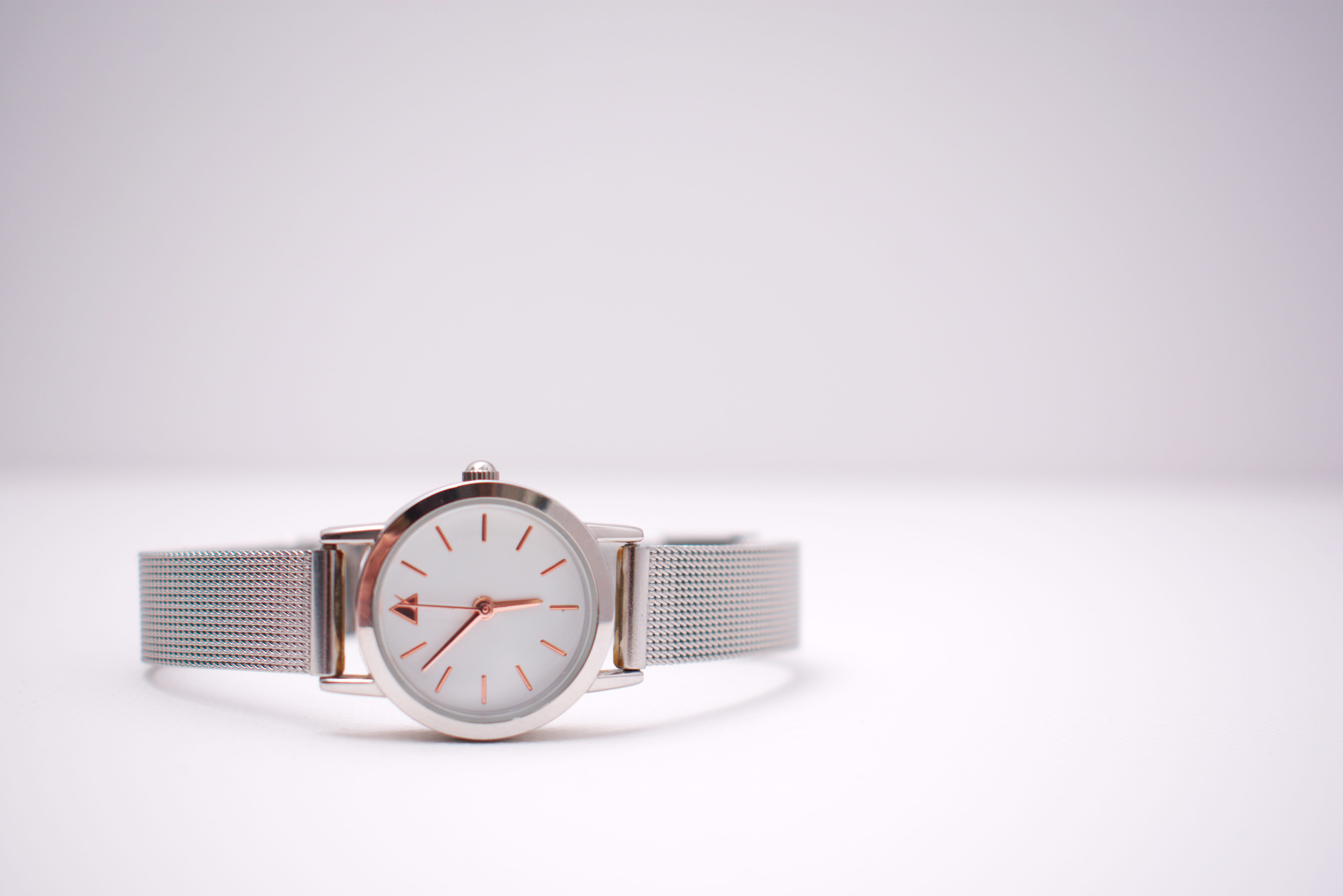 personal accessory, timepiece, 5K, strap, cut out, no people, analog, close-up, retro styled, timer, accuracy, clock face, metal, minute hand, clock, simplicity, HD Wallpaper