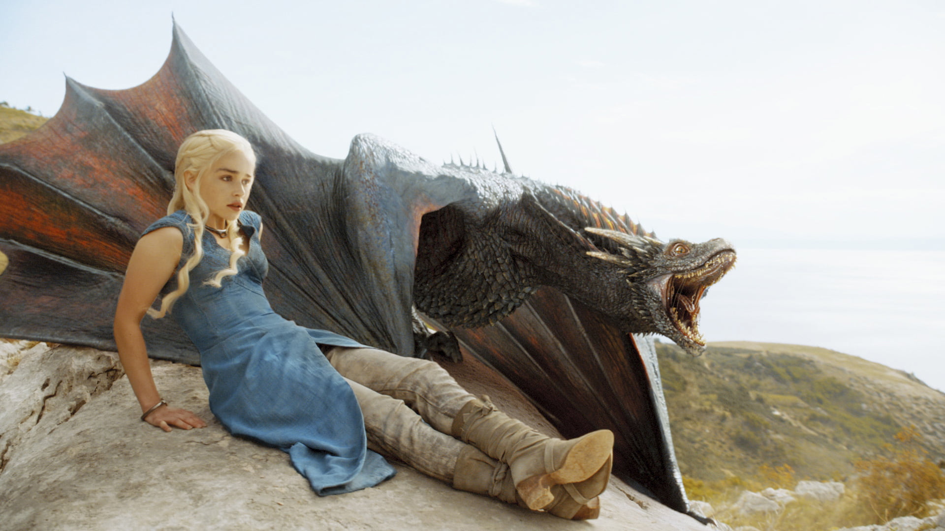 art and craft, nature, cultures, full length, emilia clarke, women, people, sea, leisure activity, adult, solid, real people, representation, khaleesi, HD Wallpaper