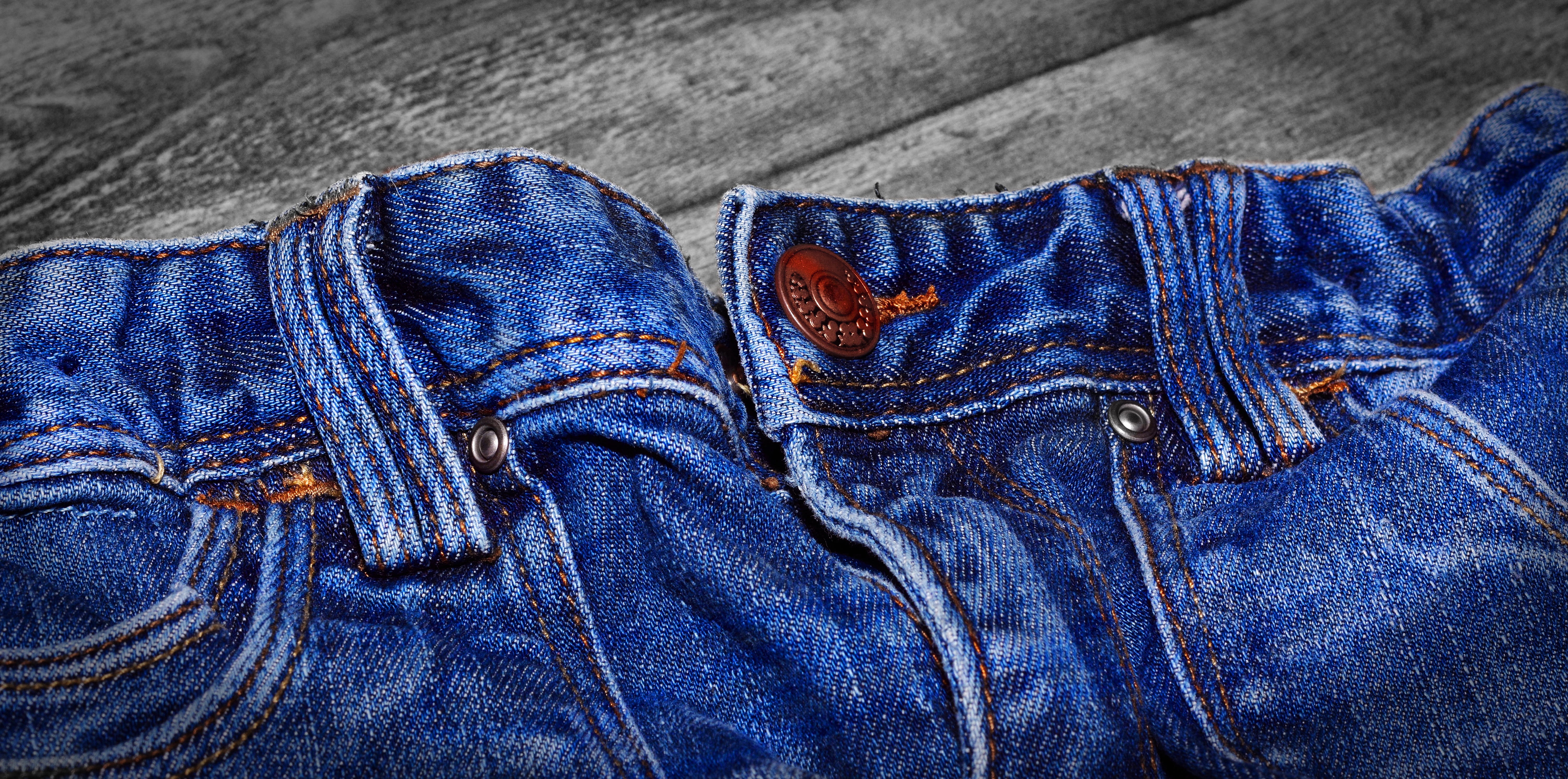 close-up, garment, indoors, directly above, Blue Jeans, wood, fashion, textured, denim, pattern, cotton, casual Clothing, Textiles, warm clothing, pocket, HD Wallpaper