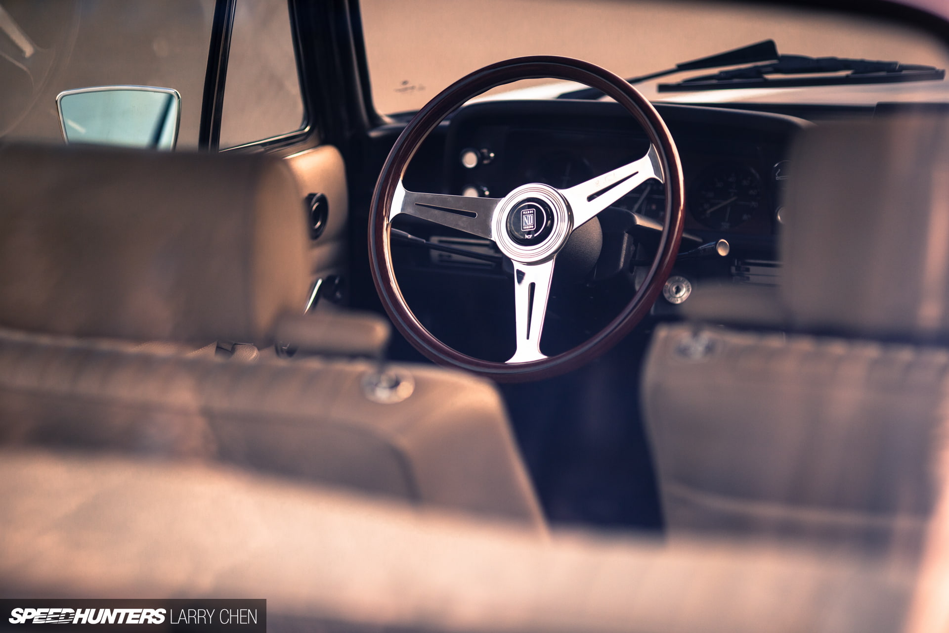 1080P, selective focus, vehicle interior, BMW 2002, depth of field, glass - material, steering wheel, car, BMW, Speedhunters, dashboard, vehicle, mode of transportation, HD Wallpaper