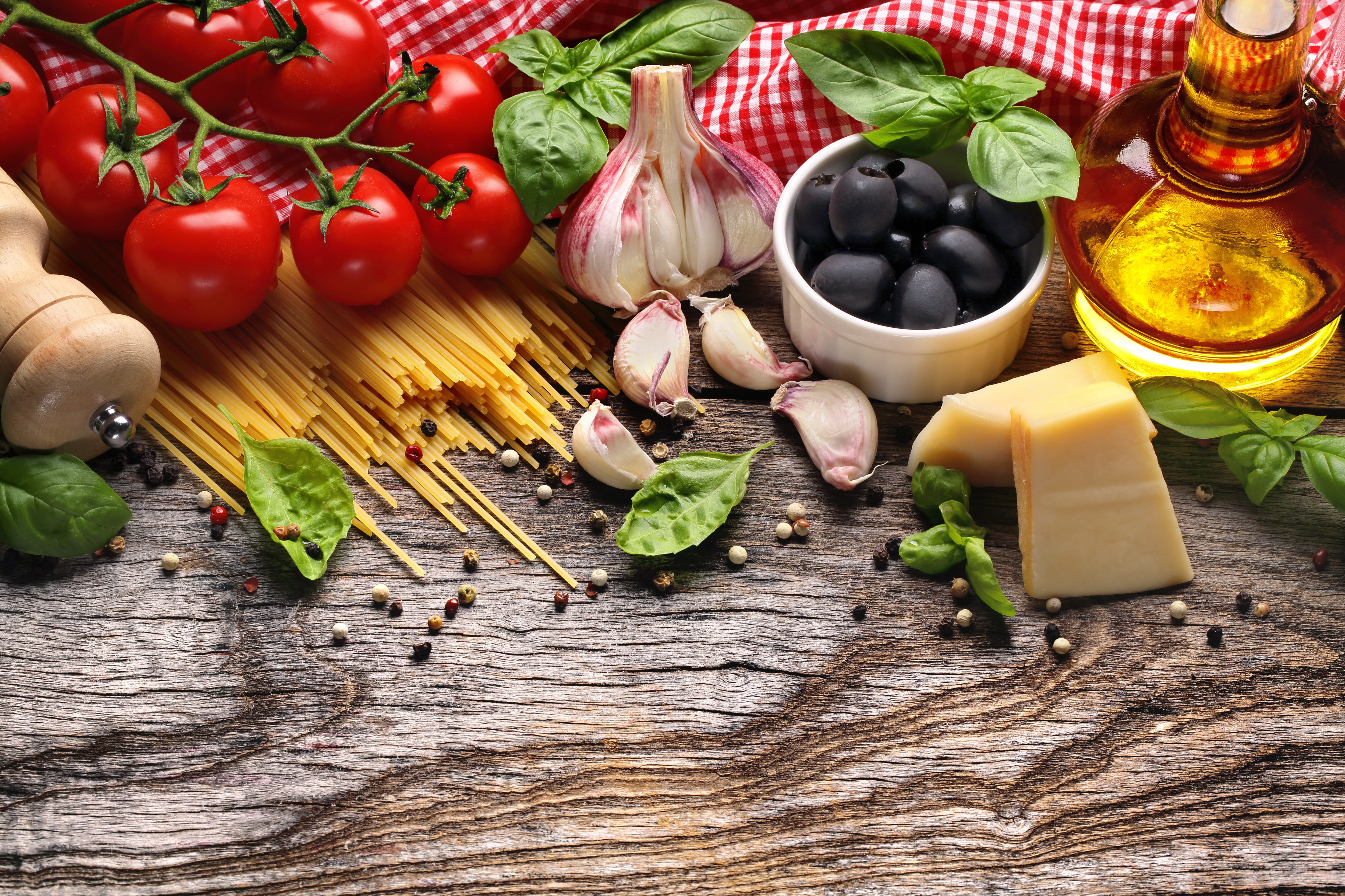 pasta, olives, tomato, 5K, garlic, olive, 5K, HD Wallpaper