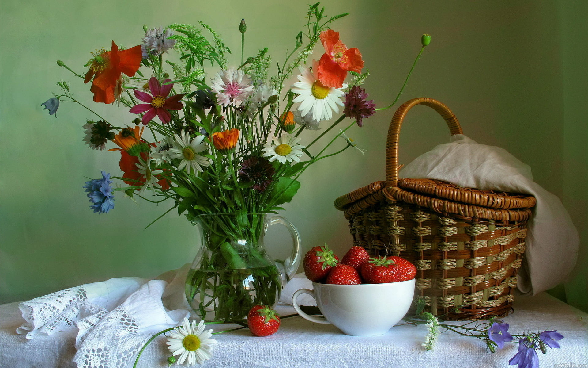 nature, Mac, wellbeing, flowers, basket, bouquet, flowering plant, no people, red, still life, flower, plant, food and drink, 1080P, container, flower arrangement, HD Wallpaper