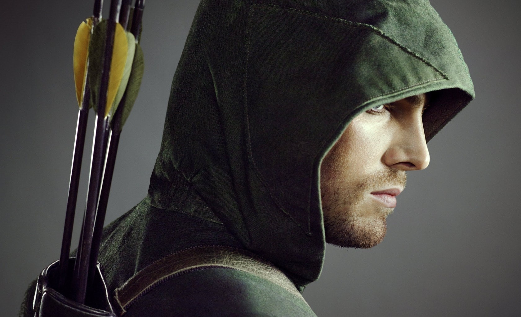arrow, clothing, lifestyles, queen, Other Movies, looking, studio shot, beautiful people, Movies, real people, hooded shirt, oliver, headshot, one person, HD Wallpaper