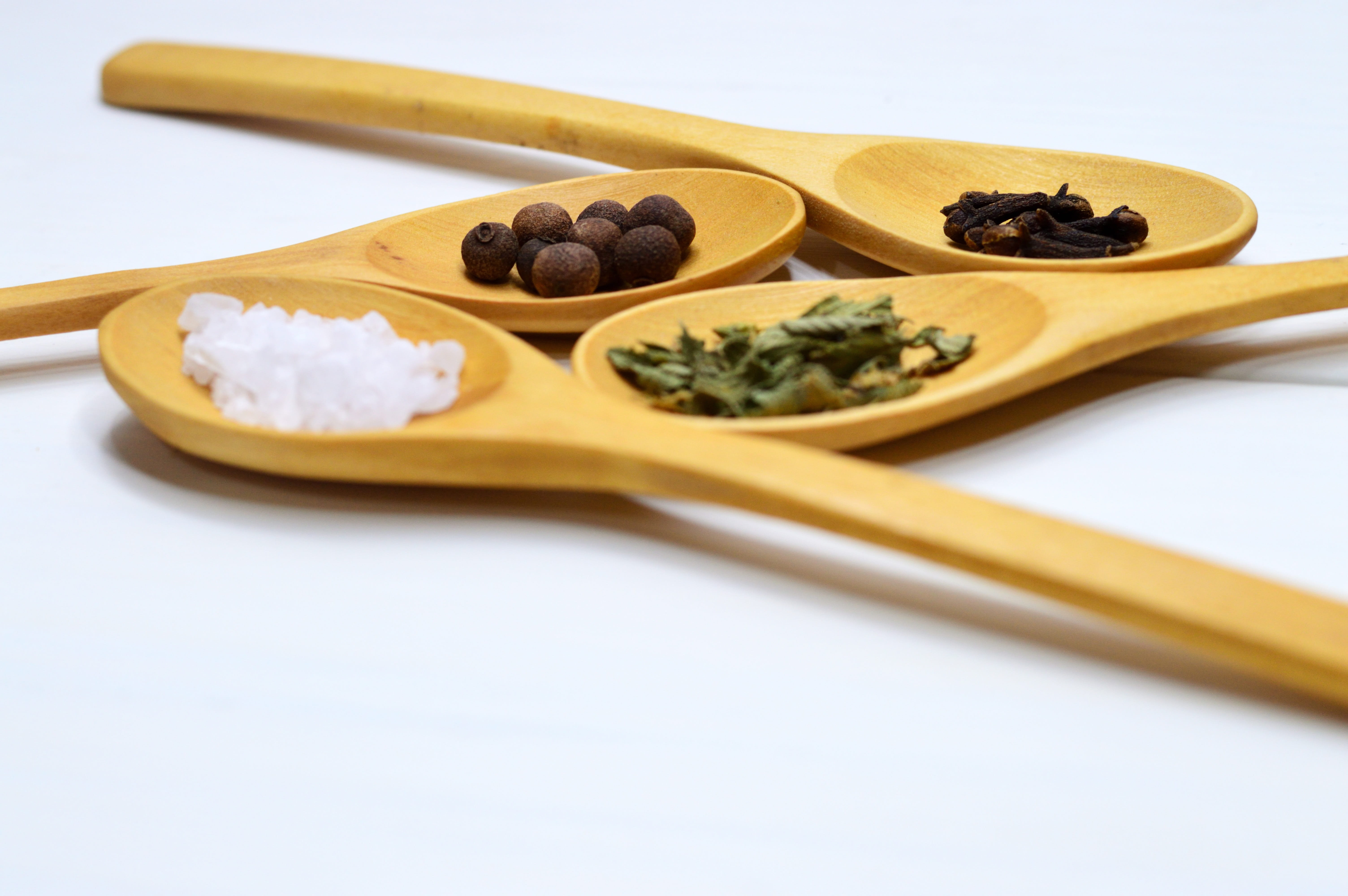 approach, wooden spoon, white background, vegetable, aromatic, no people, pepper, studio shot, healthy, wood, culinary art, herb, ingredient, nail, isolated, HD Wallpaper