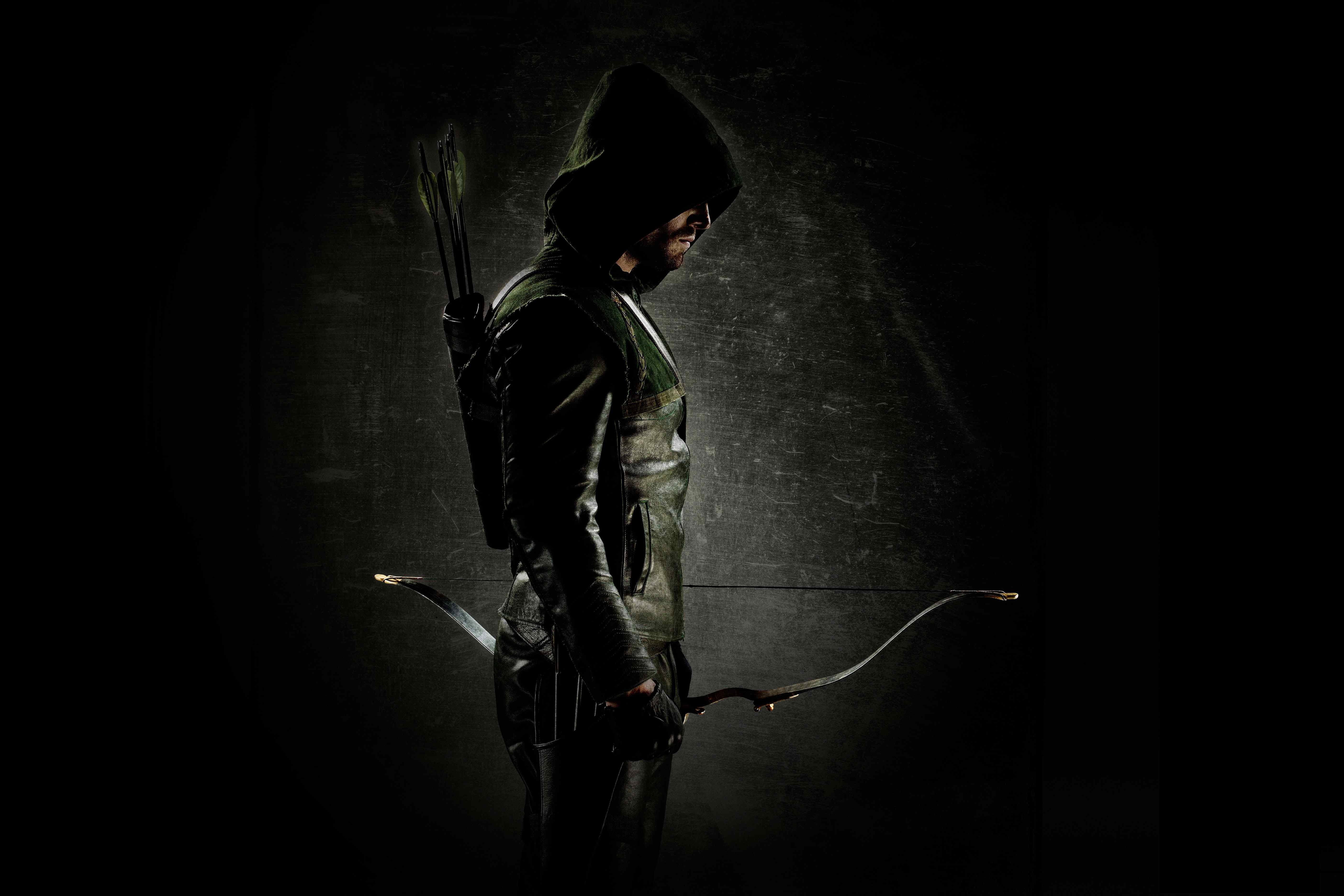 men, offspring, dark, indoors, night, stephen amell, 5k, black background, full length, arrow, horror, boys, standing, males, three quarter length, emotion, HD Wallpaper