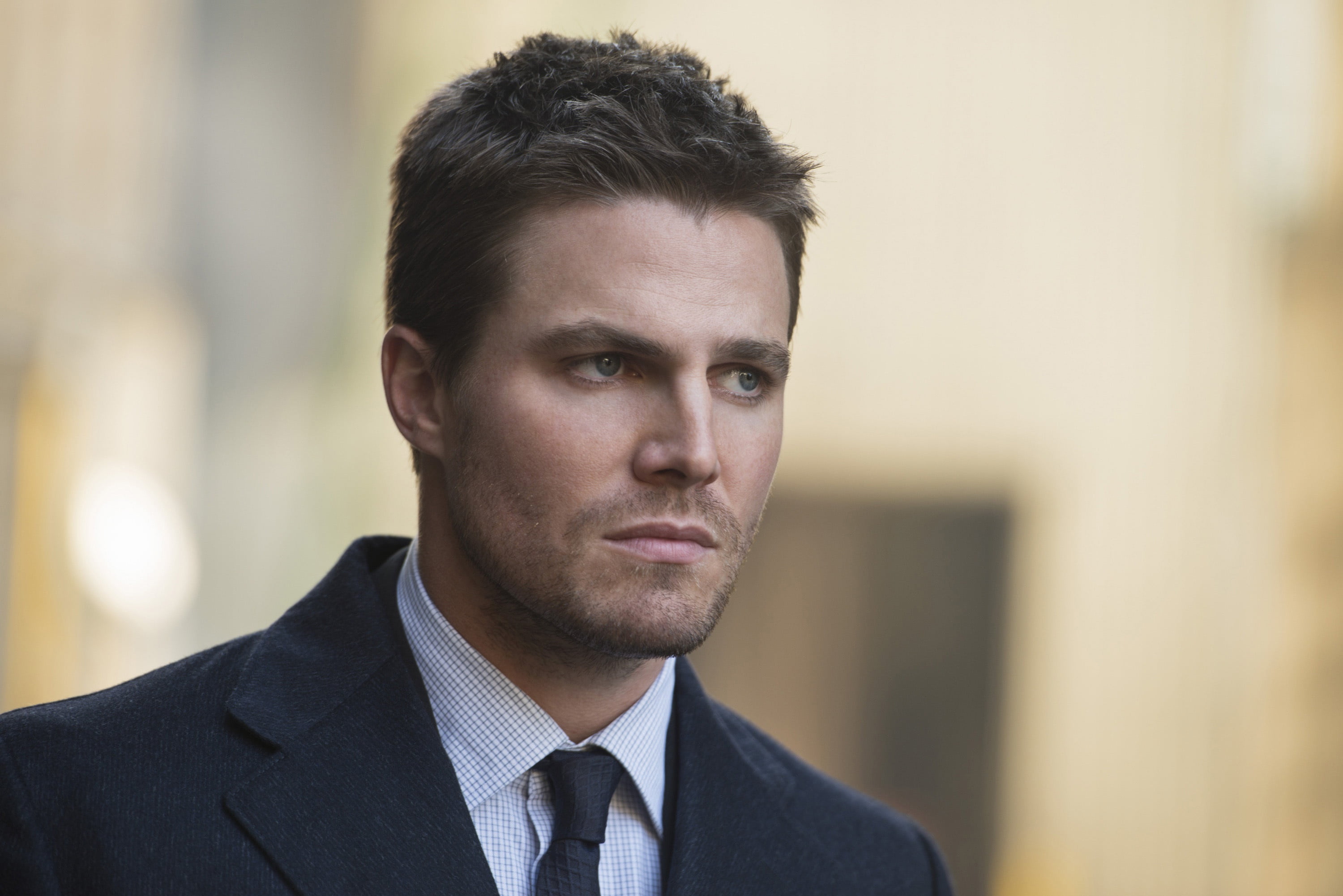 look, costume, Stephen Amell, pose, actor, 2K, HD Wallpaper