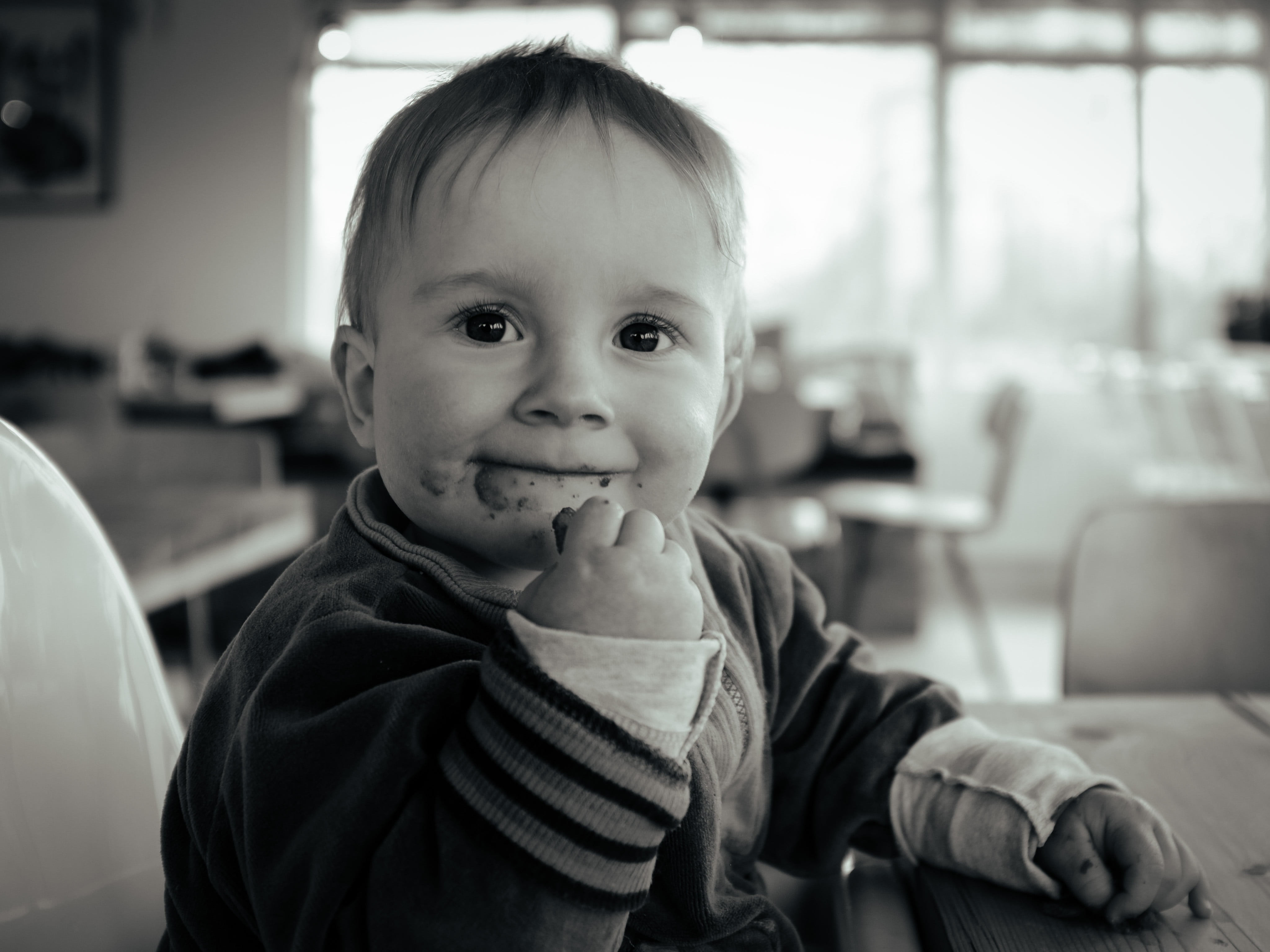 cute, focus on foreground, cheerful, child, front view, sitting, looking At Camera, boys, boy, lunch, people, happiness, childhood, casual clothing, baby, HD Wallpaper