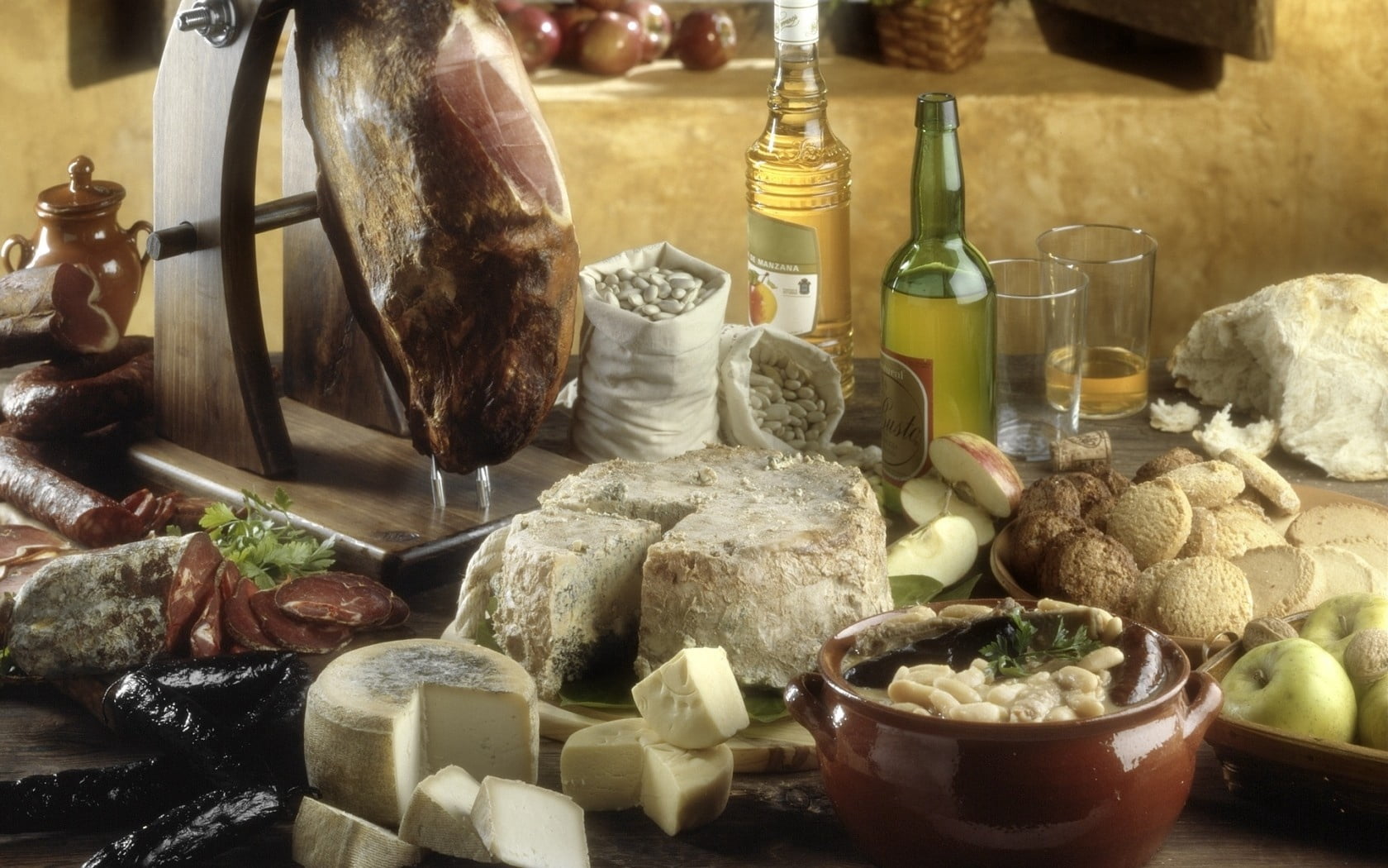 meat, smith, vegetable, wellbeing, granny, gourmet, no people, salami, rustic, 720P, dinner, beans, choice, bottle, bread, food, homemade, indoors, jug, HD Wallpaper