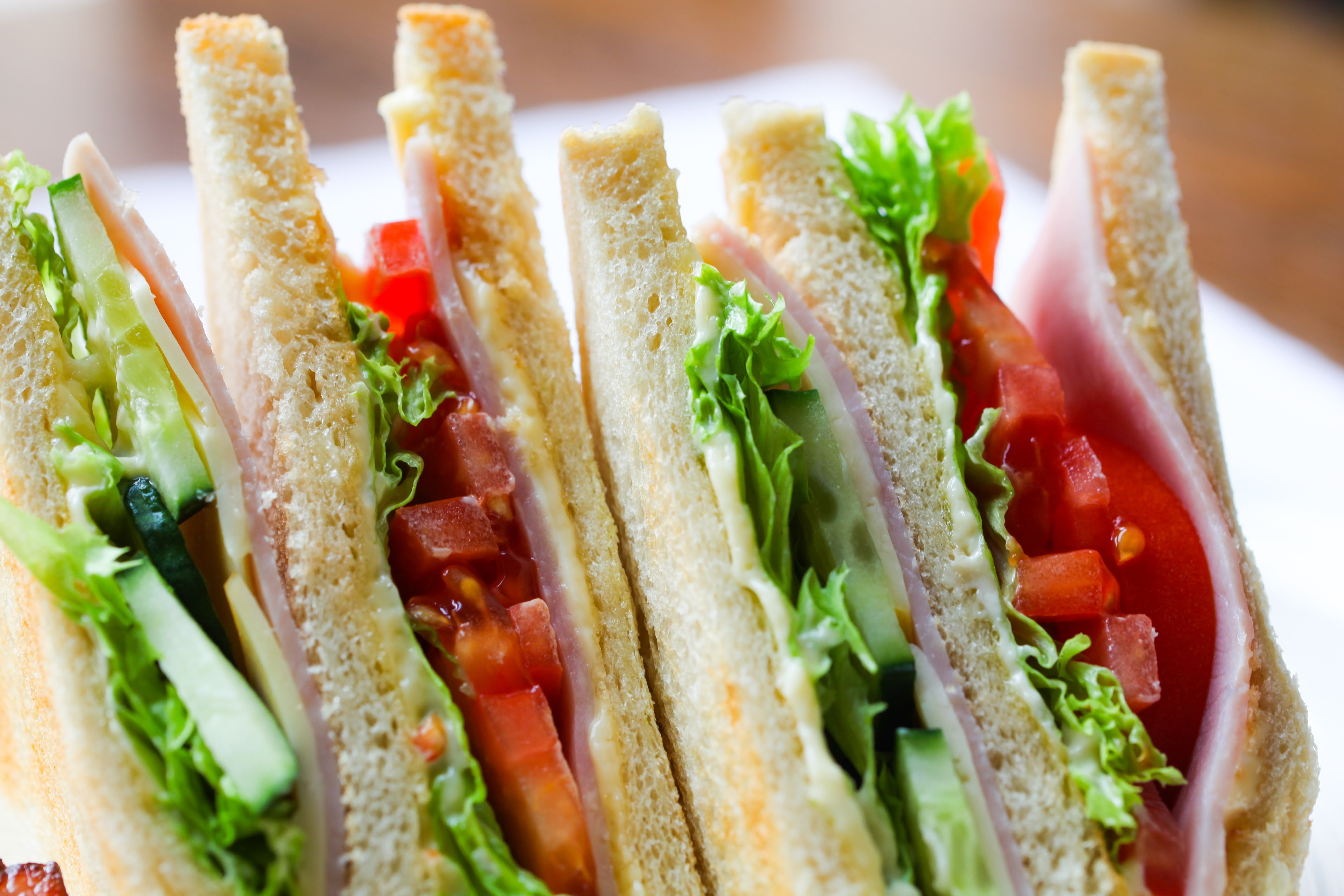 4K, food and drink, fast food, vegetables, ready-to-eat, snack, close-up, chopped, healthy eating, indoors, bread, breakfast, lettuce, toast, dish, freshness, HD Wallpaper