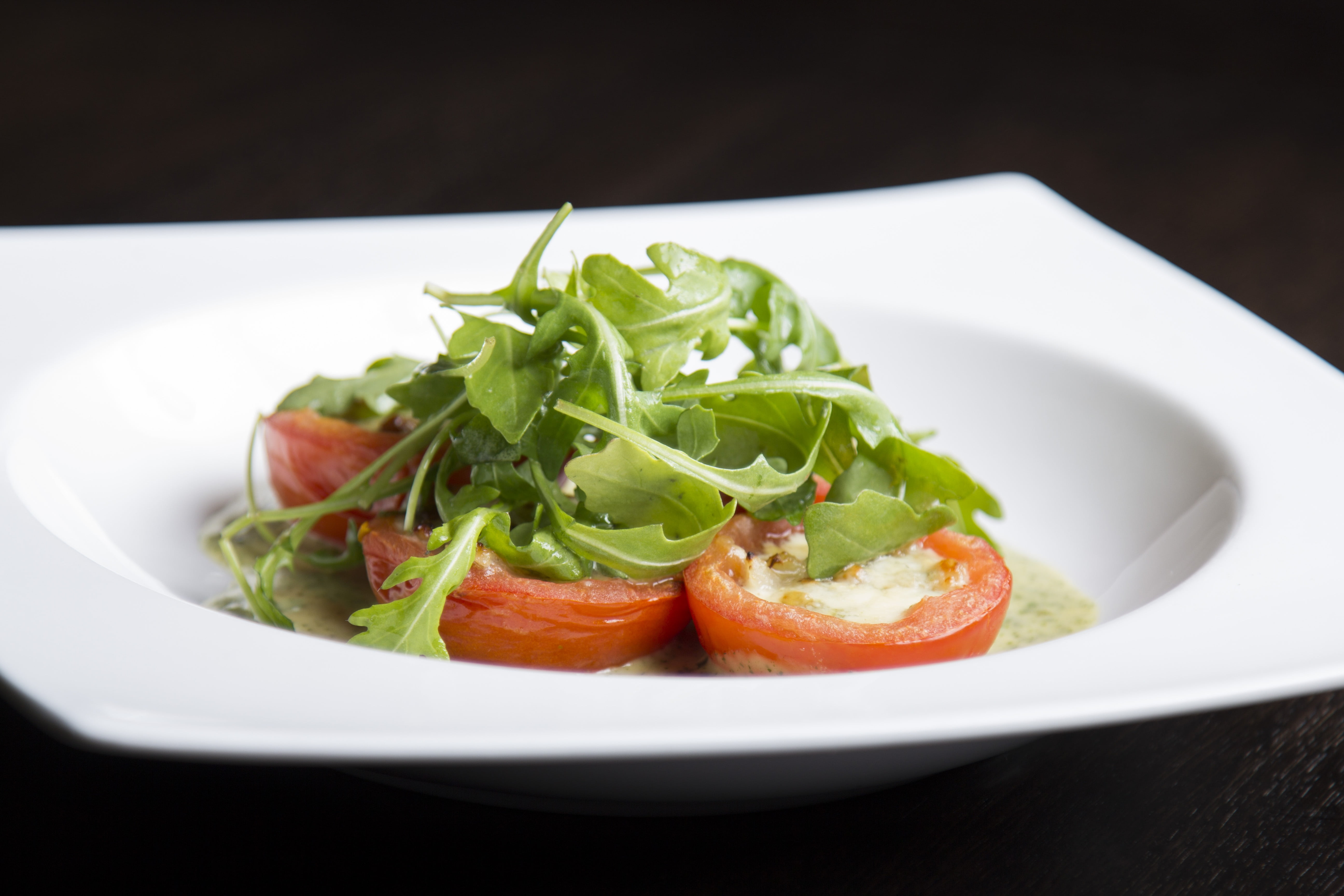 food styling, board, salad, close-up, plate, 5K, food, vegetarian food, dish, ready-to-eat, no people, studio shot, tomatoes, blue cheese, arugula, black background, HD Wallpaper