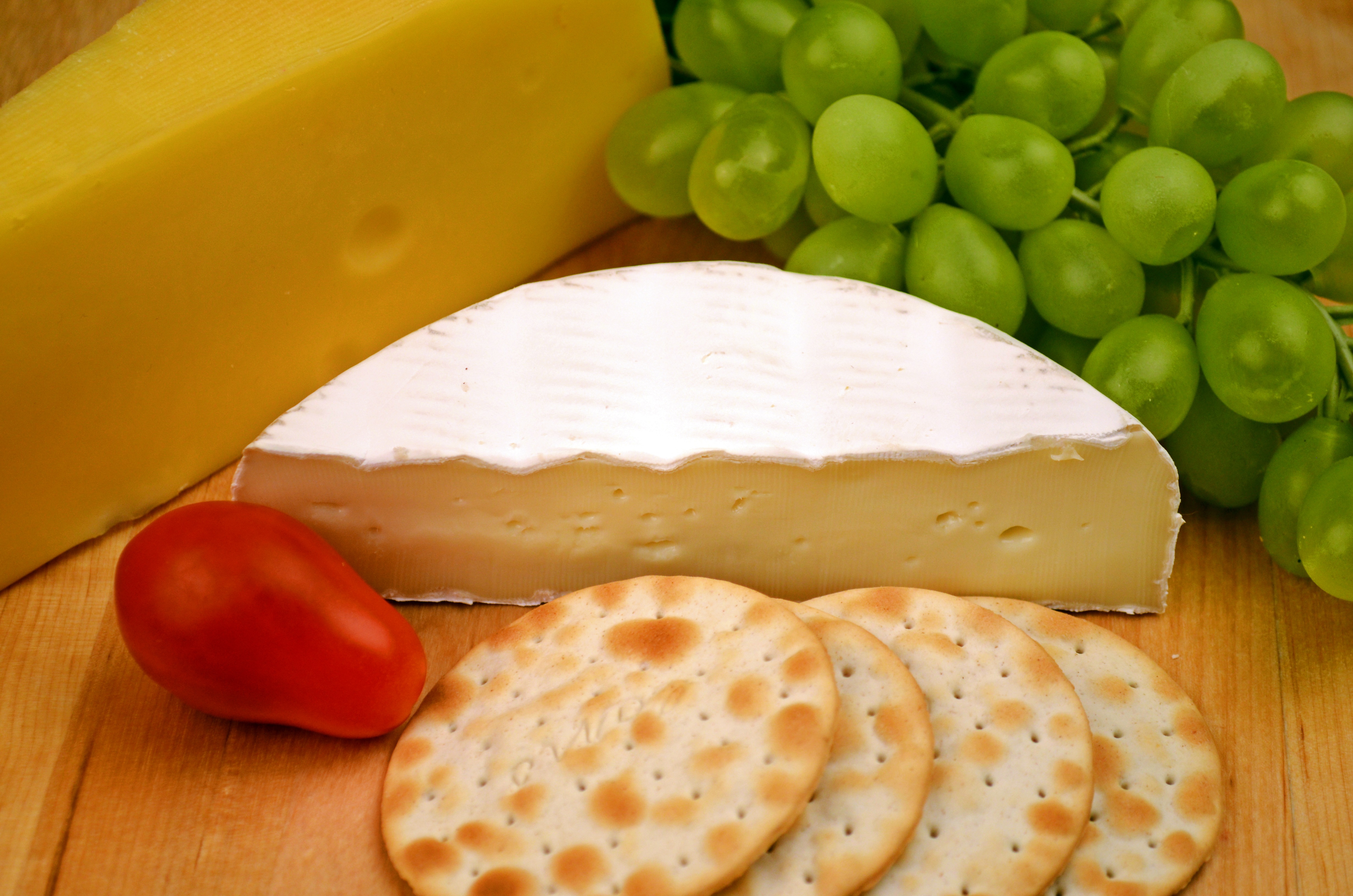 cuisine, ready-to-eat, fruit, gourmet, indoors, dairy, table, healthy eating, high angle view, bread, biscuits, cutting board, appetizer, 4K, camembert, HD Wallpaper