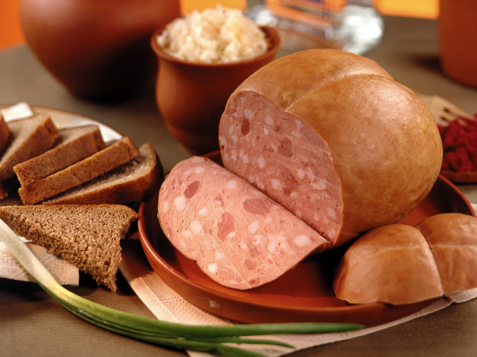 focus on foreground, freshness, still life, food, slice, no People, wood - Material, gourmet, meal, homemade, spoon, brown, sausage, breakfast, close-up, HD Wallpaper