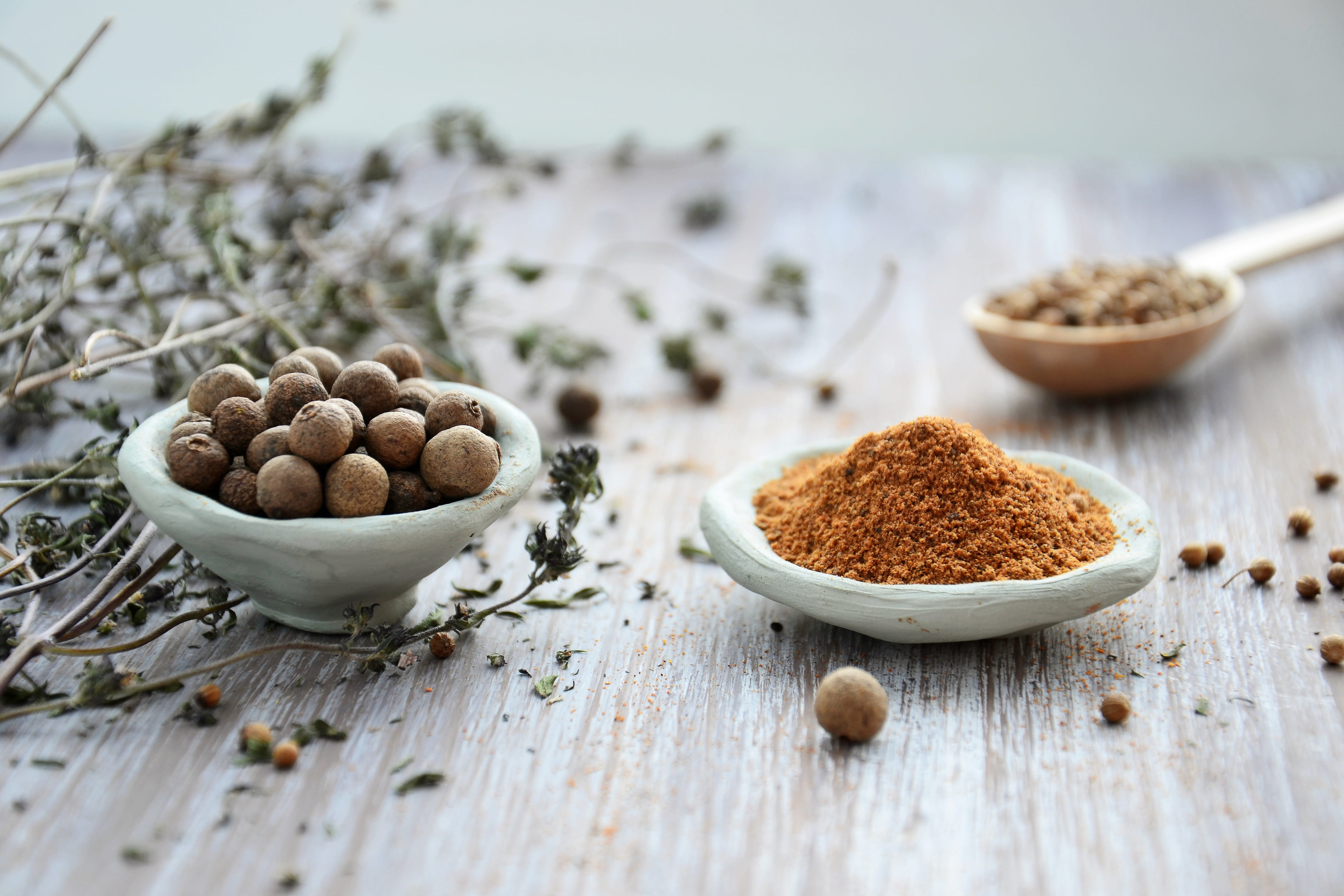 bowl, plant, close-up, indoors, small, no people, selective focus, healthy eating, aroma, fennel, focus, wood - material, clay cups, krupnyj plan, seasonings, HD Wallpaper