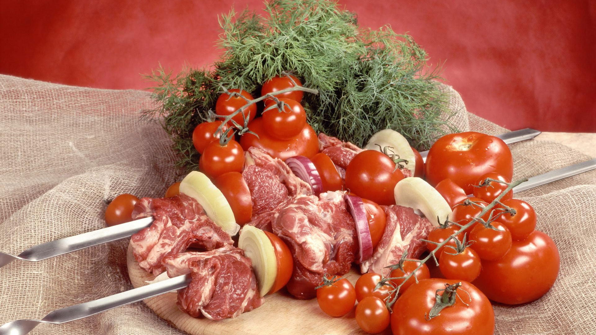 vegetable, no people, wellbeing, fruit, tomatoes, tray, kitchen utensil, 1080P, sausage, red, food and drink, indoors, herb, ripe, still life, plate, shish kebab, HD Wallpaper