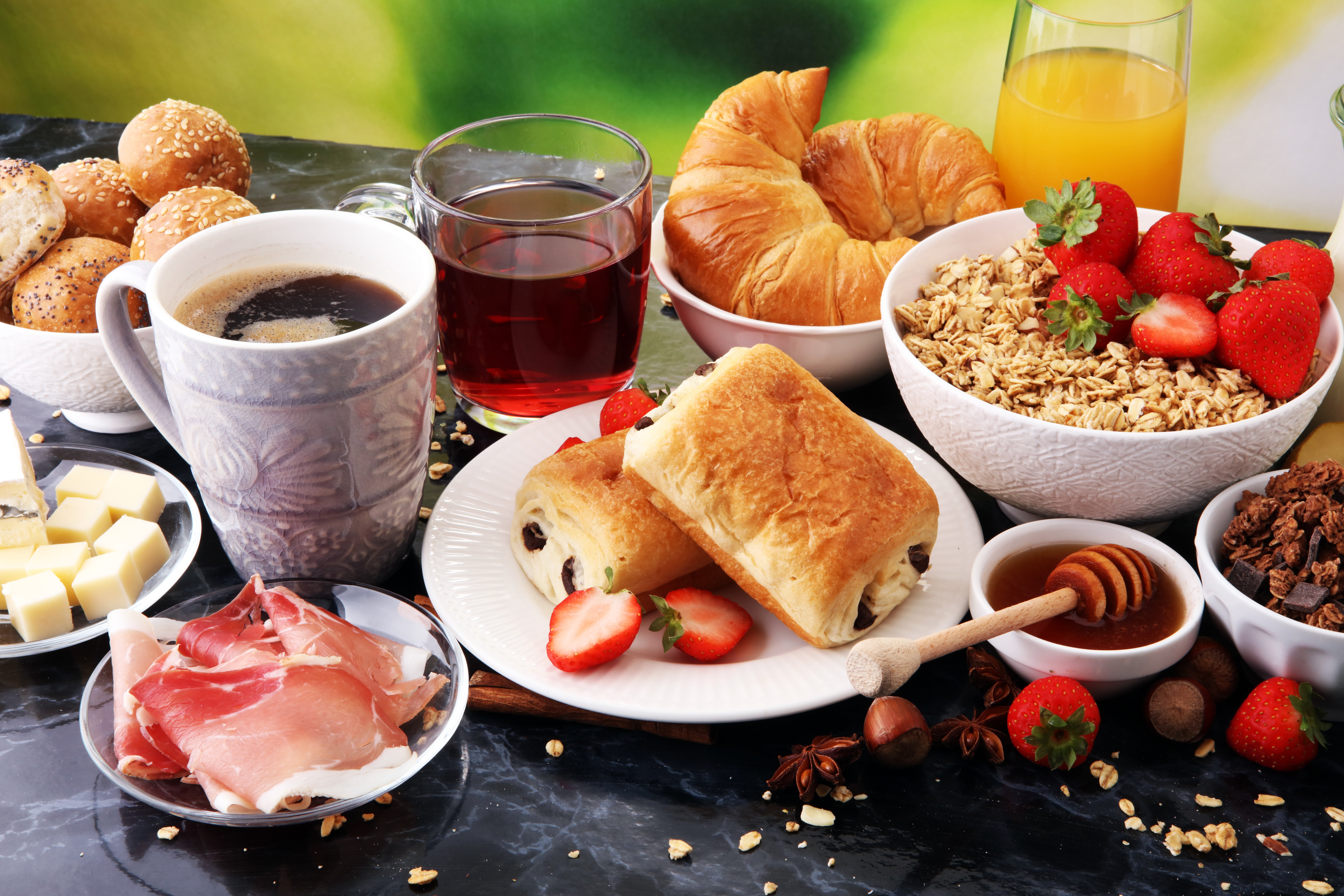 cheese, 8K, bacon, tea, buns, juice, oatmeal, coffee, Breakfast, croissants, berries, HD Wallpaper