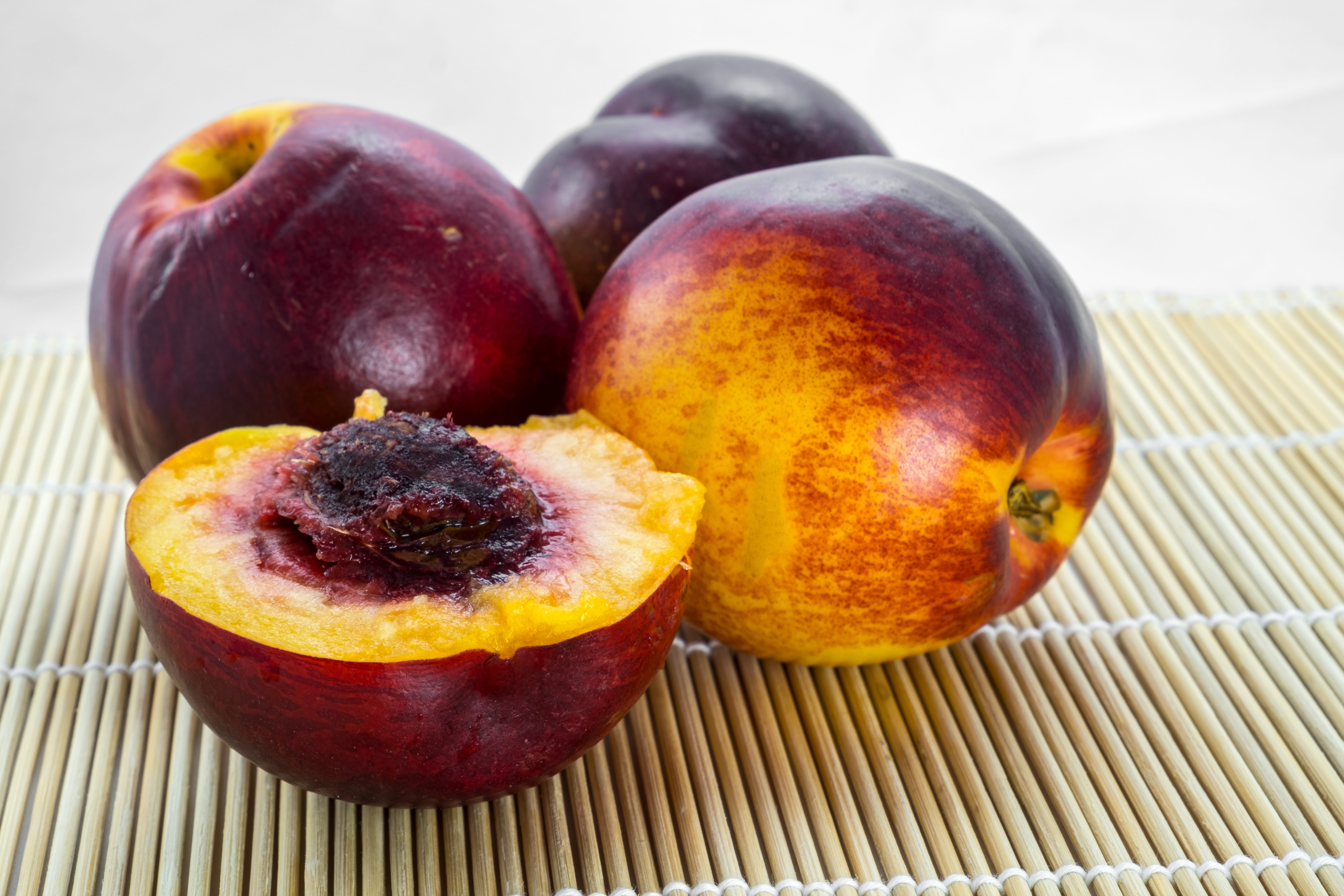 tropical fruit, healthy eating, antioxidant, indoors, close-up, vegan, healthy, vitamins, food and drink, group of objects, mat, breakfast, sweet food, HD Wallpaper