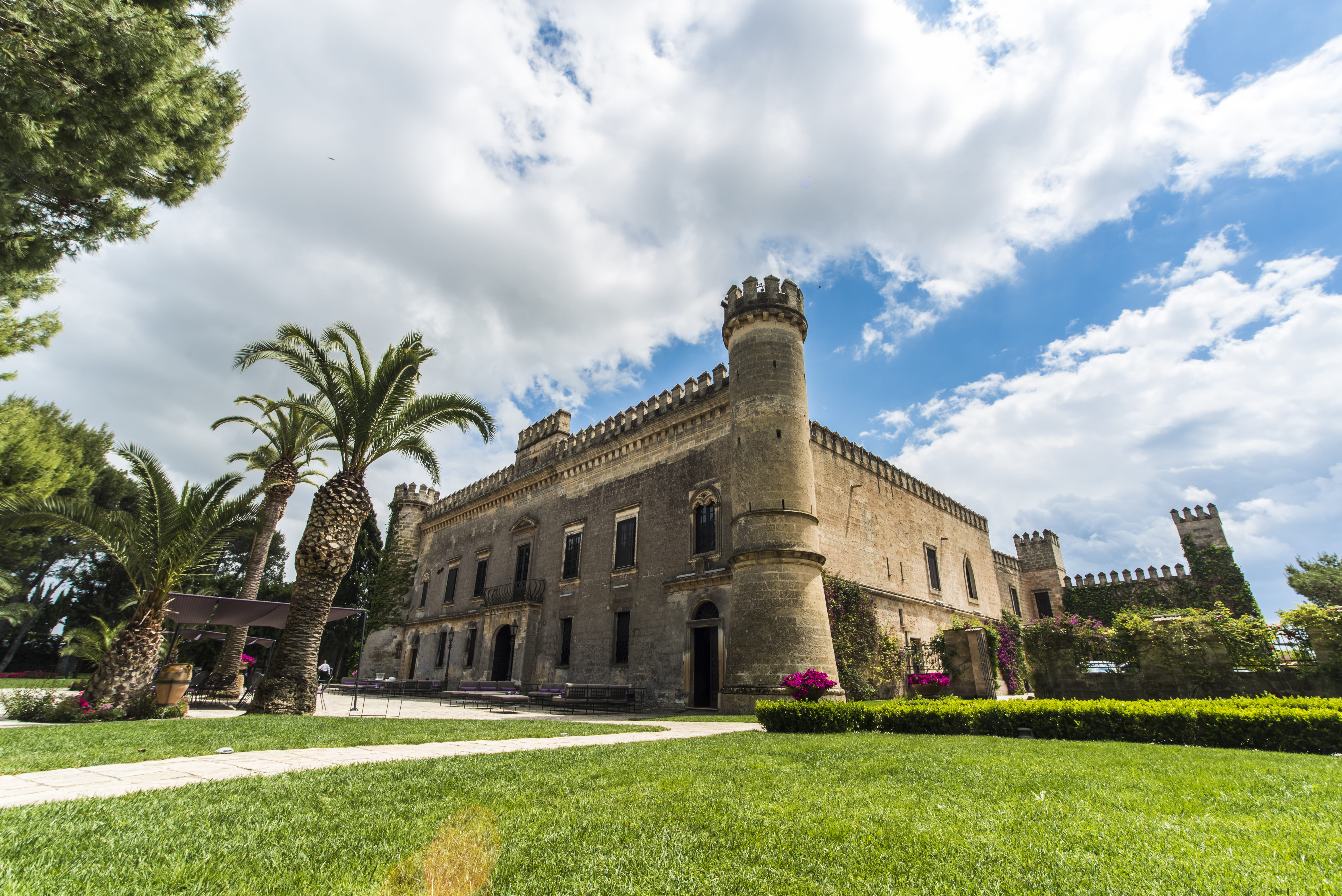 no people, clouds, castello monaci, nature, puglia, italy, medieval, outdoors, history, building, masseria, learning, the past, plant, apulia, green, architecture, HD Wallpaper
