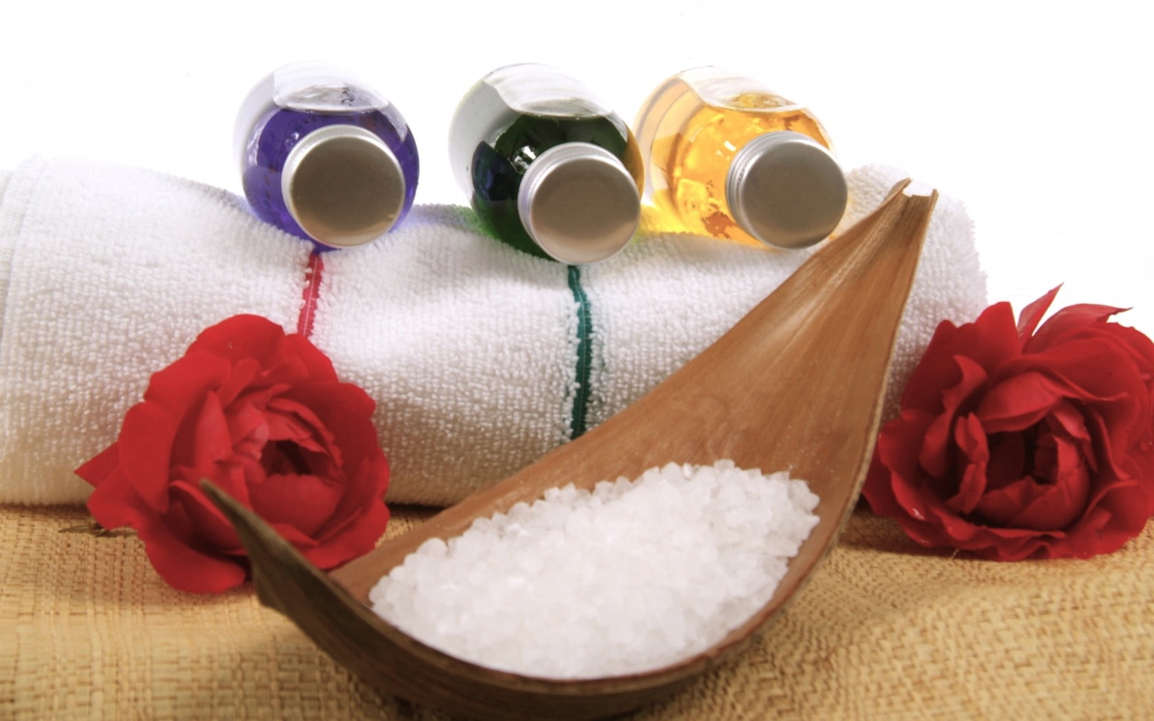 close-up, rose, aromatherapy, toiletries, spa Treatment, healthy Lifestyle, flowering plant, indoors, massaging, single Flower, beauty Product, towel, bottles, HD Wallpaper