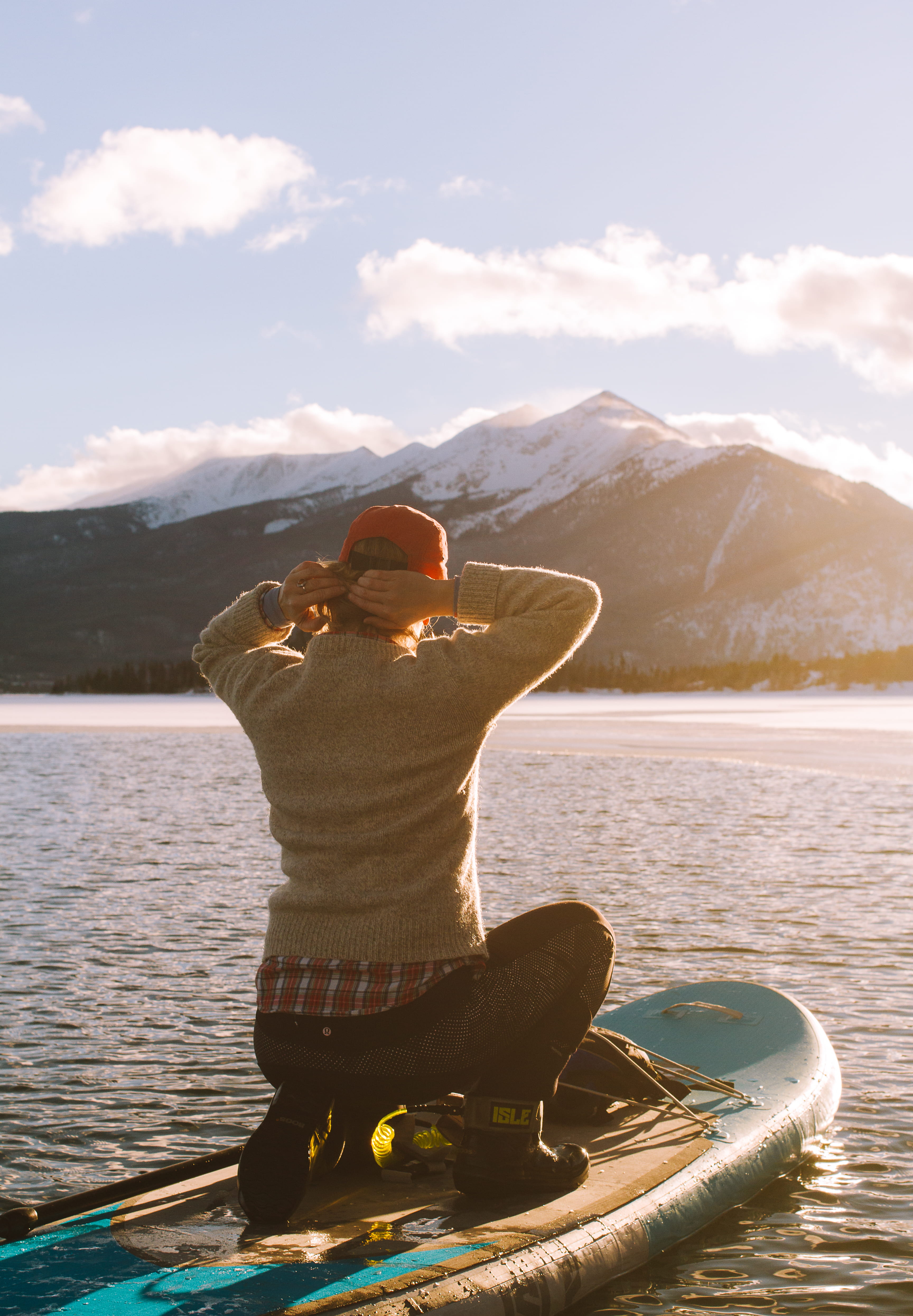 non-urban scene, waveboard, lifestyles, board, day, lake, body, rear view, black, shore, riding, sitting, daytime, brown, wearing, paddle, real people, Phone HD Wallpaper
