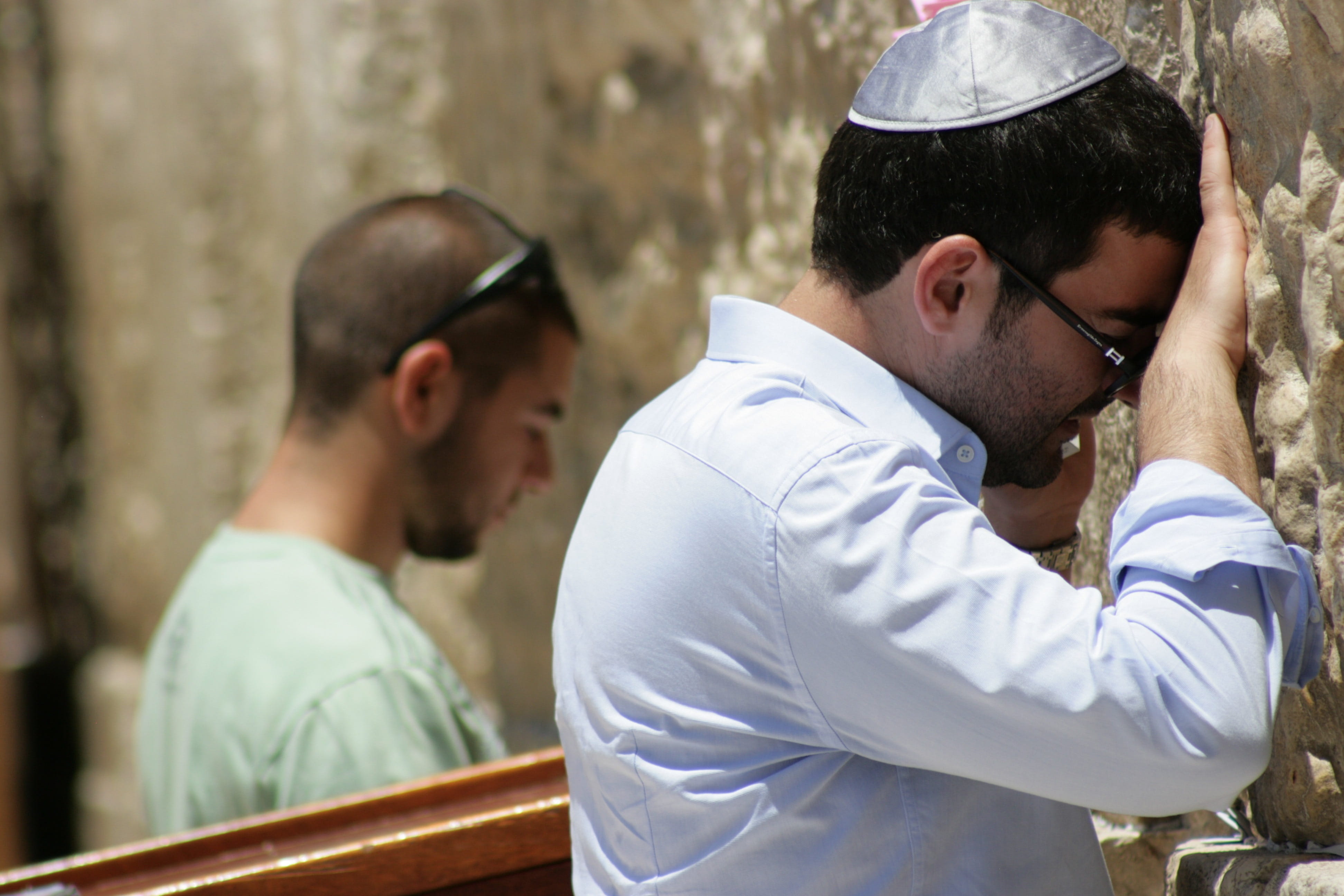 beard, mid adult men, barber, hebrew, judaism, people, men, collared, prison, Western Wall, kip, 4K, young men, two people, standing, lifestyles, long, HD Wallpaper