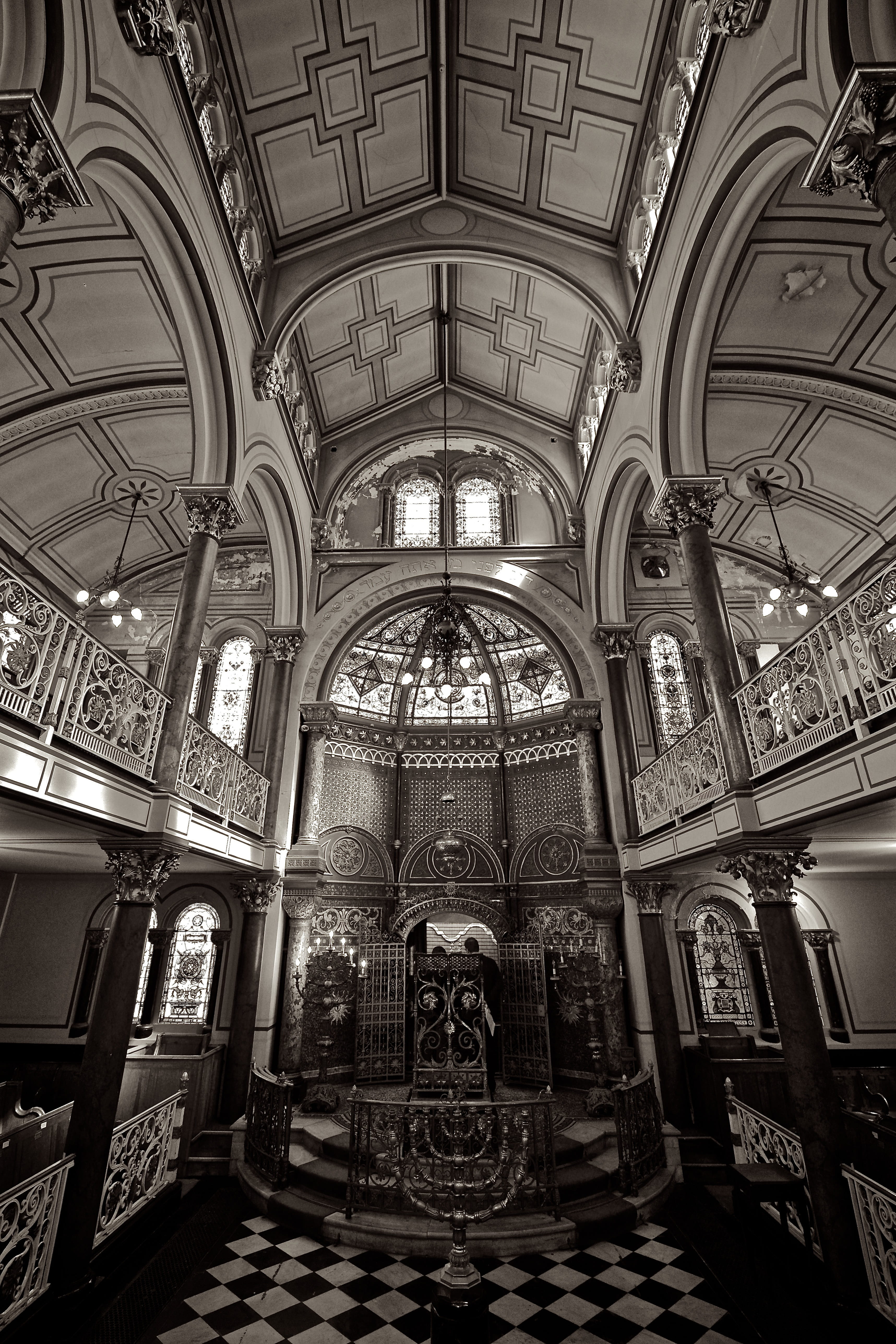 tradition, brighton, synagogue, building, architectural column, art and craft, temple, dome, day, architecture and art, columns, the past, spirituality, Phone HD Wallpaper
