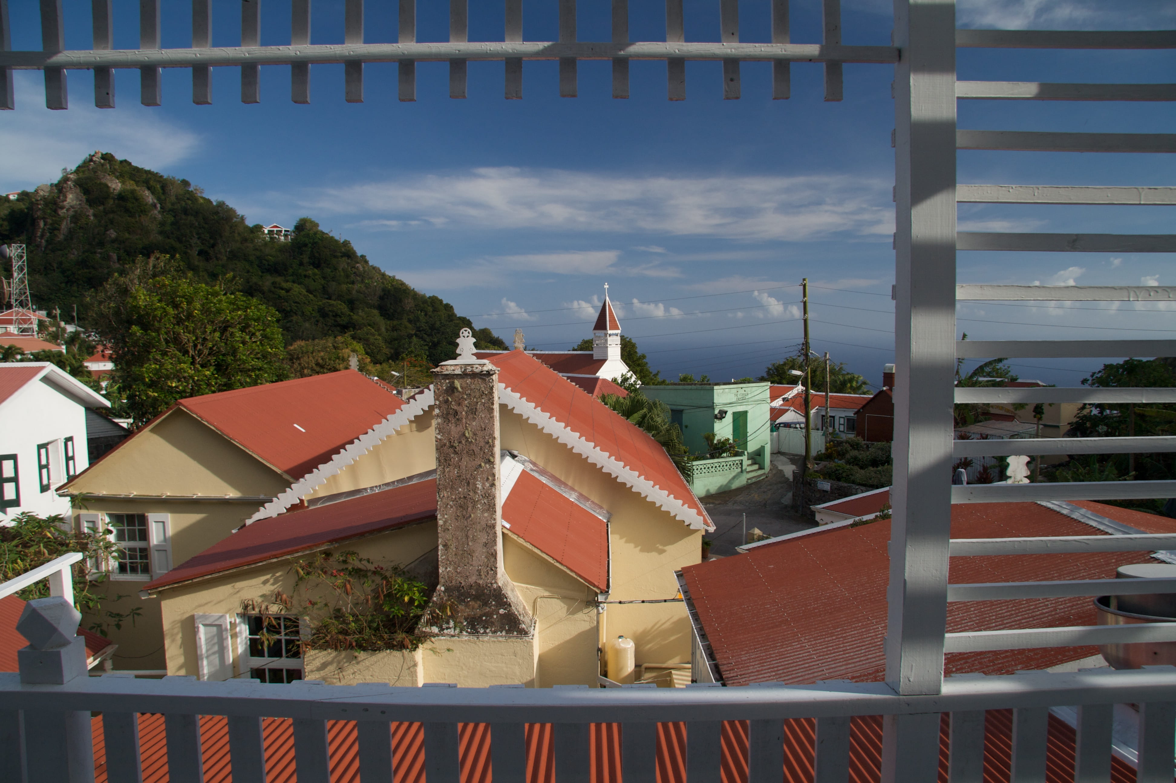 4K, architecture, place of worship, saba, patio, city, boundary, building exterior, rooftops, sky, pattern, nature, plant, residential district, church, HD Wallpaper