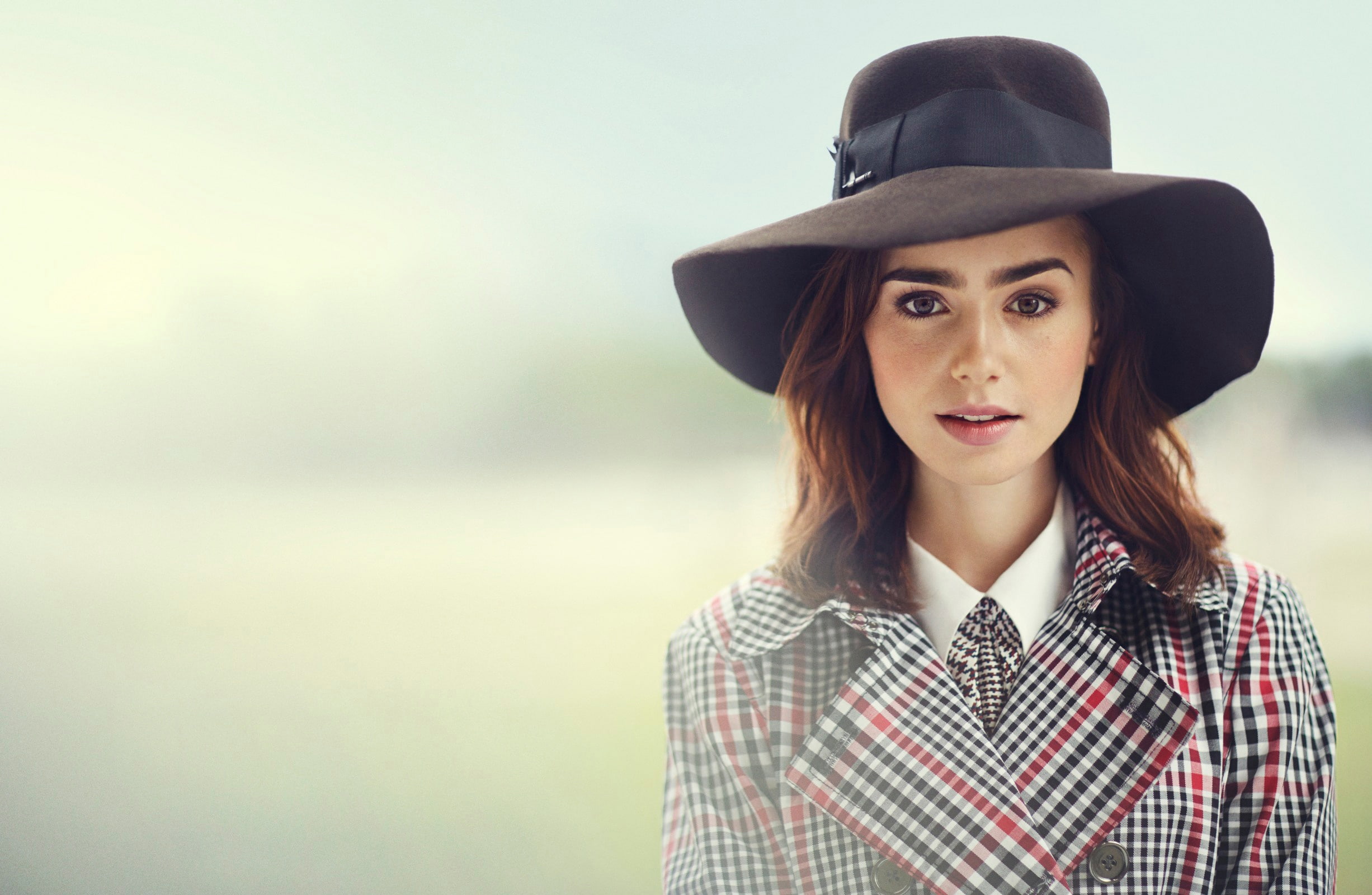1080P, Lily Collins, HD Wallpaper