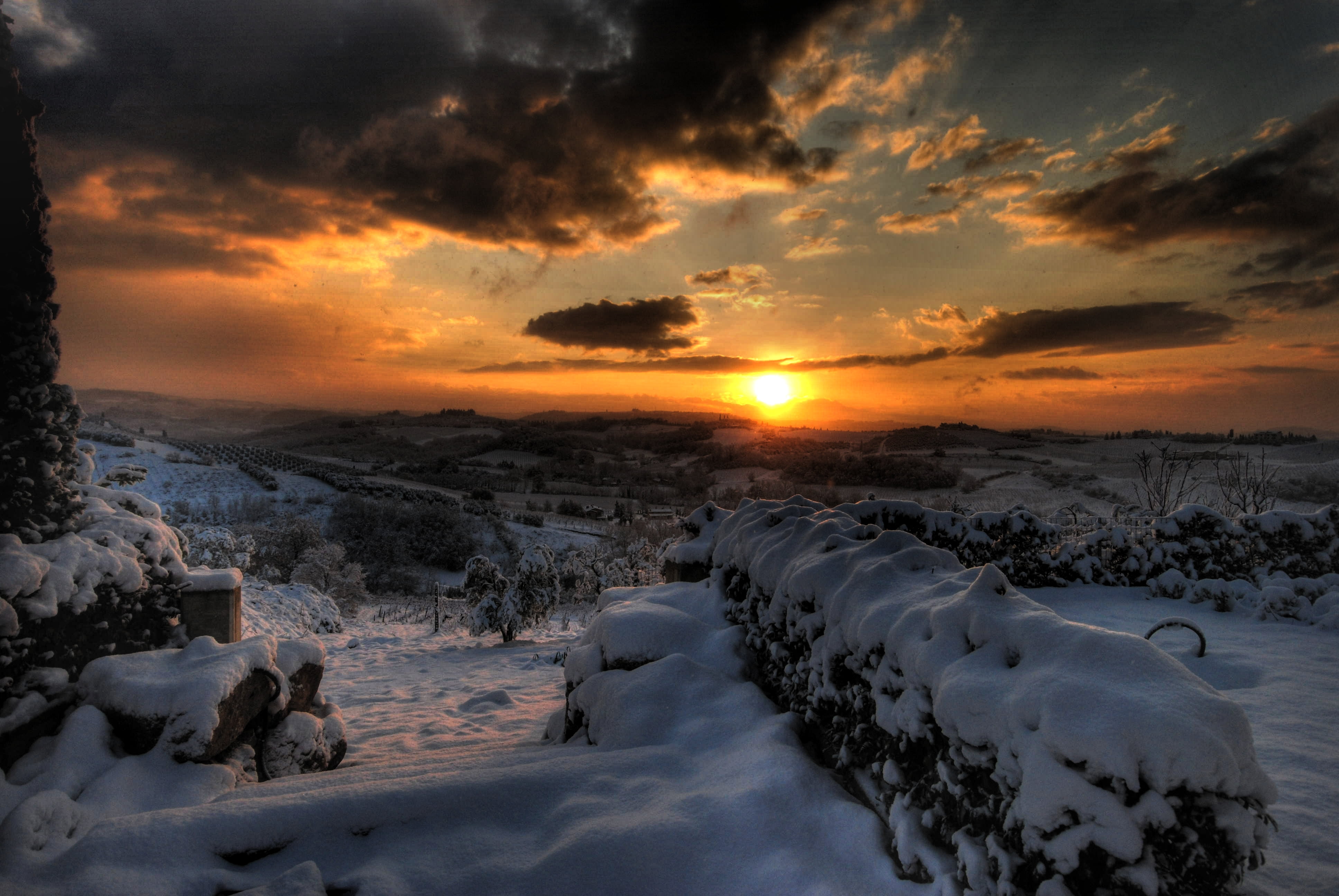 aerial view, snowy, sigma, view, florence, mountains, scenics, firenze, tuscany, toscana, outdoors, dusk, 4K, freddo, nature, manto, angle, sunrise - Dawn, HD Wallpaper