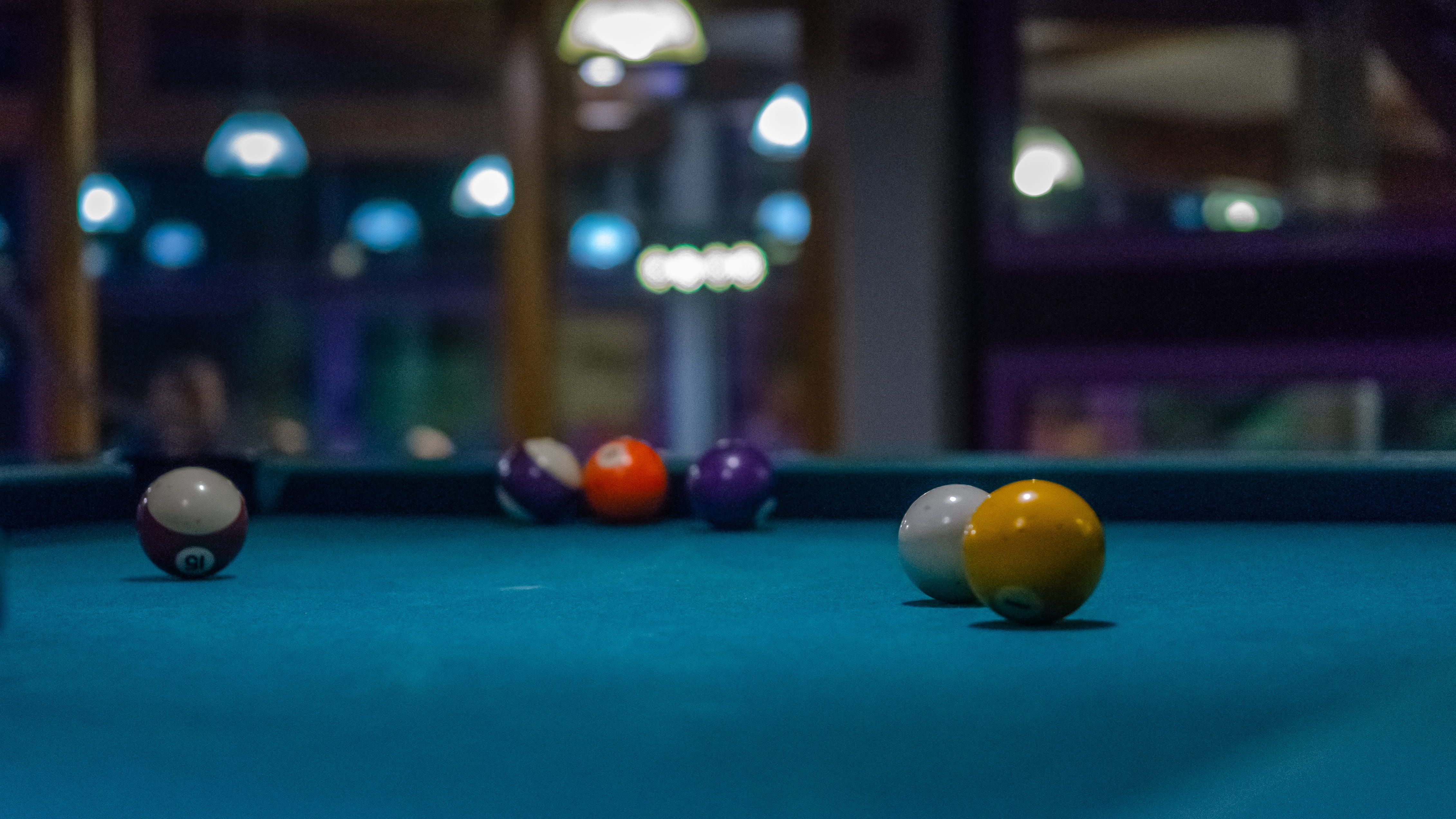 game, indoors, sport, sphere, table, band, nightlife, focus on foreground, french, snooker, leisure activity, american, pool ball, cue ball, pool hall, HD Wallpaper