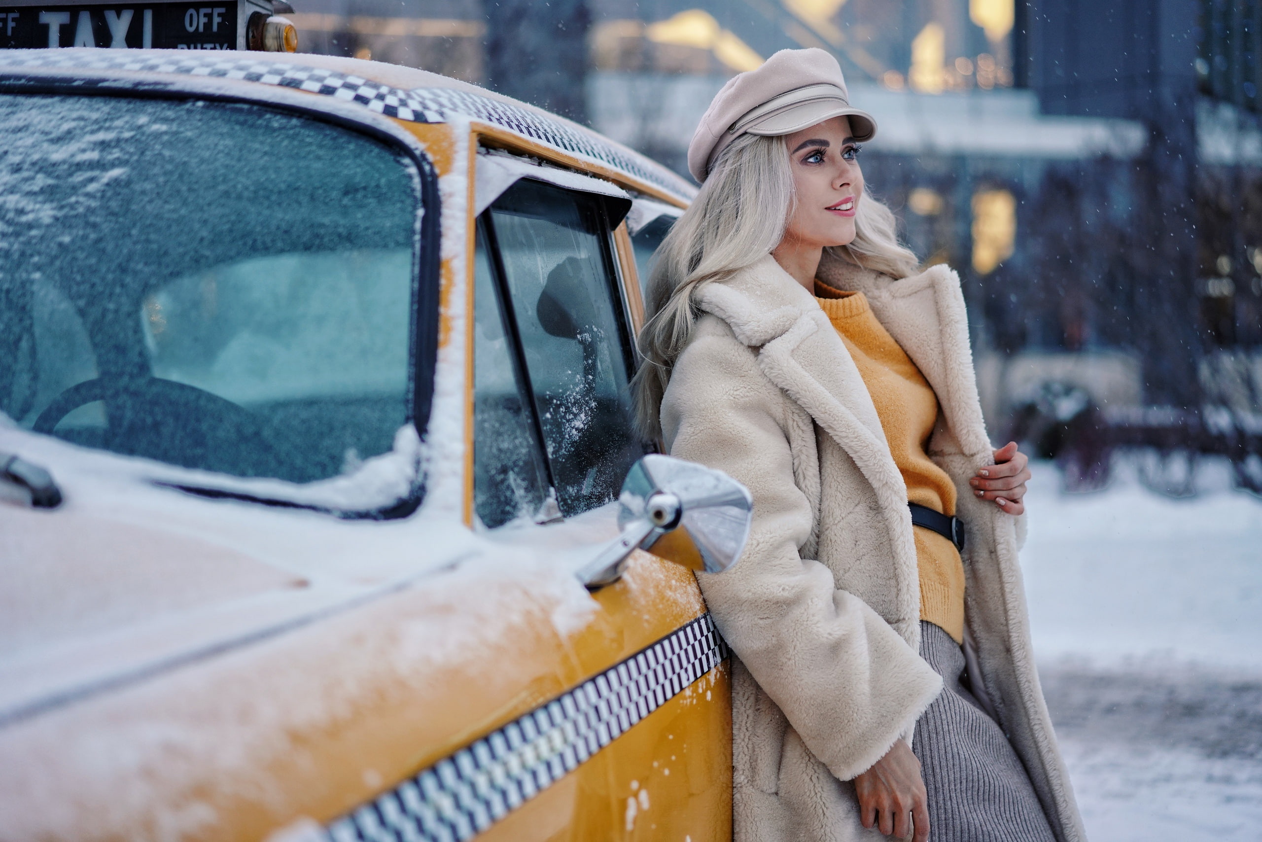 open coat, white coat, taxi, yellow sweater, model, blonde, 2K, Sergei Churnosov, yellow cars, urban, vehicle, coats, women outdoors, snow, women, HD Wallpaper