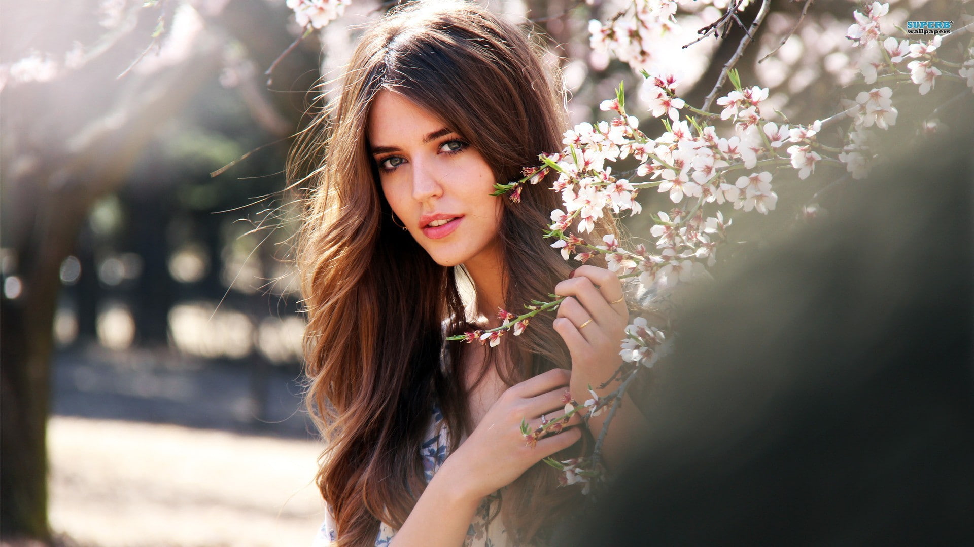 brunette, 1080P, Clara Alonso, nature, long hair, water, face, women, HD Wallpaper